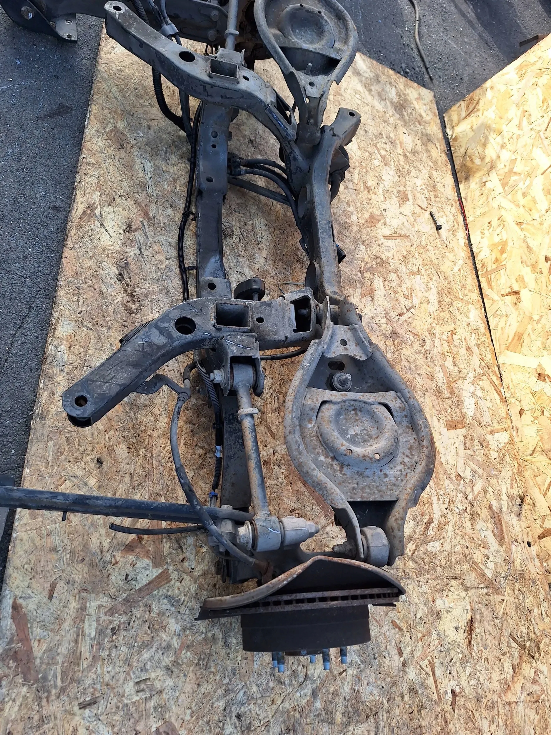 Opel Antara 2010 rear Zestawy springing (shock absorbers and springs)