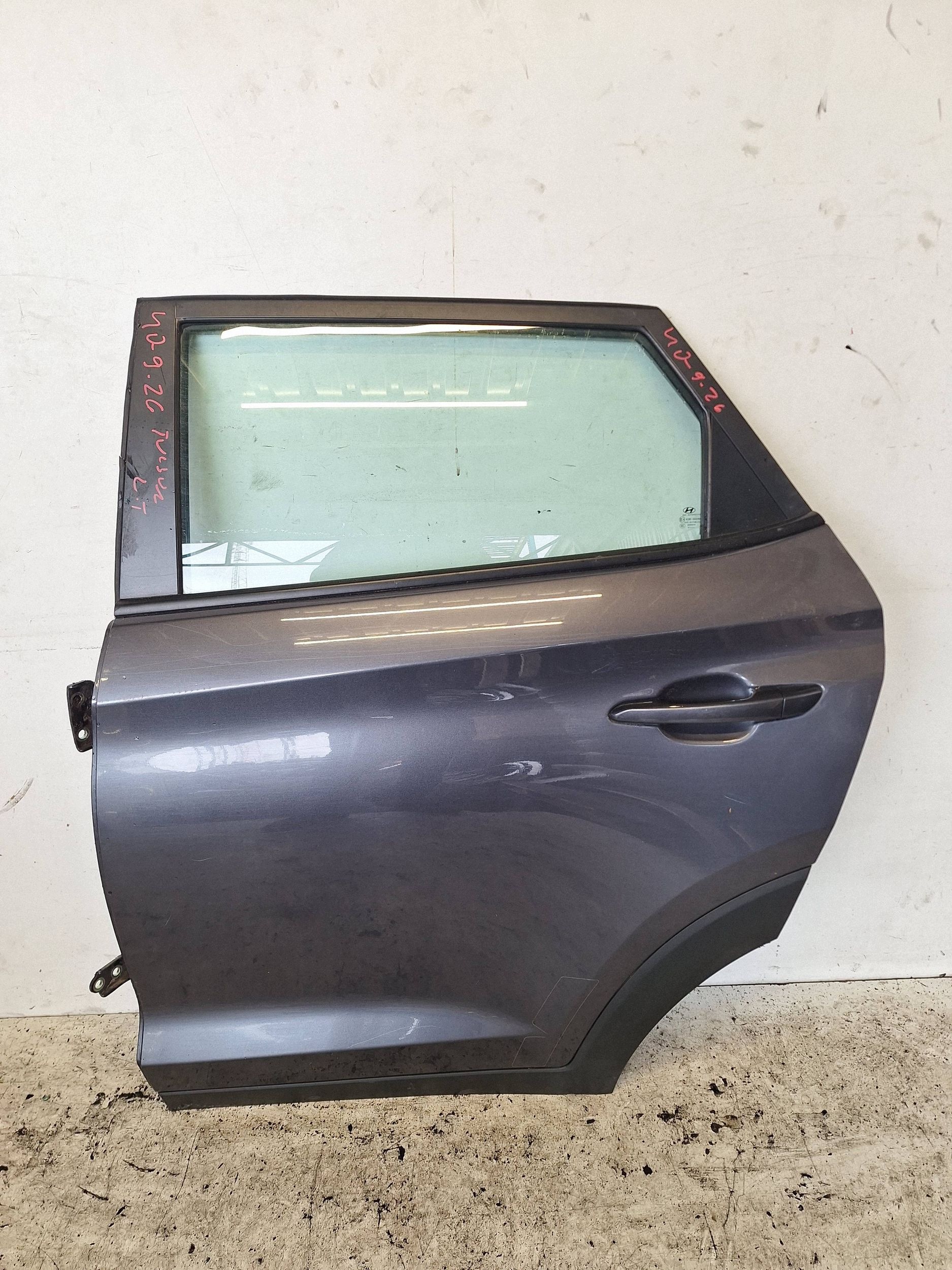 HYUNDAI TUCSON III 18-20 tür links heck