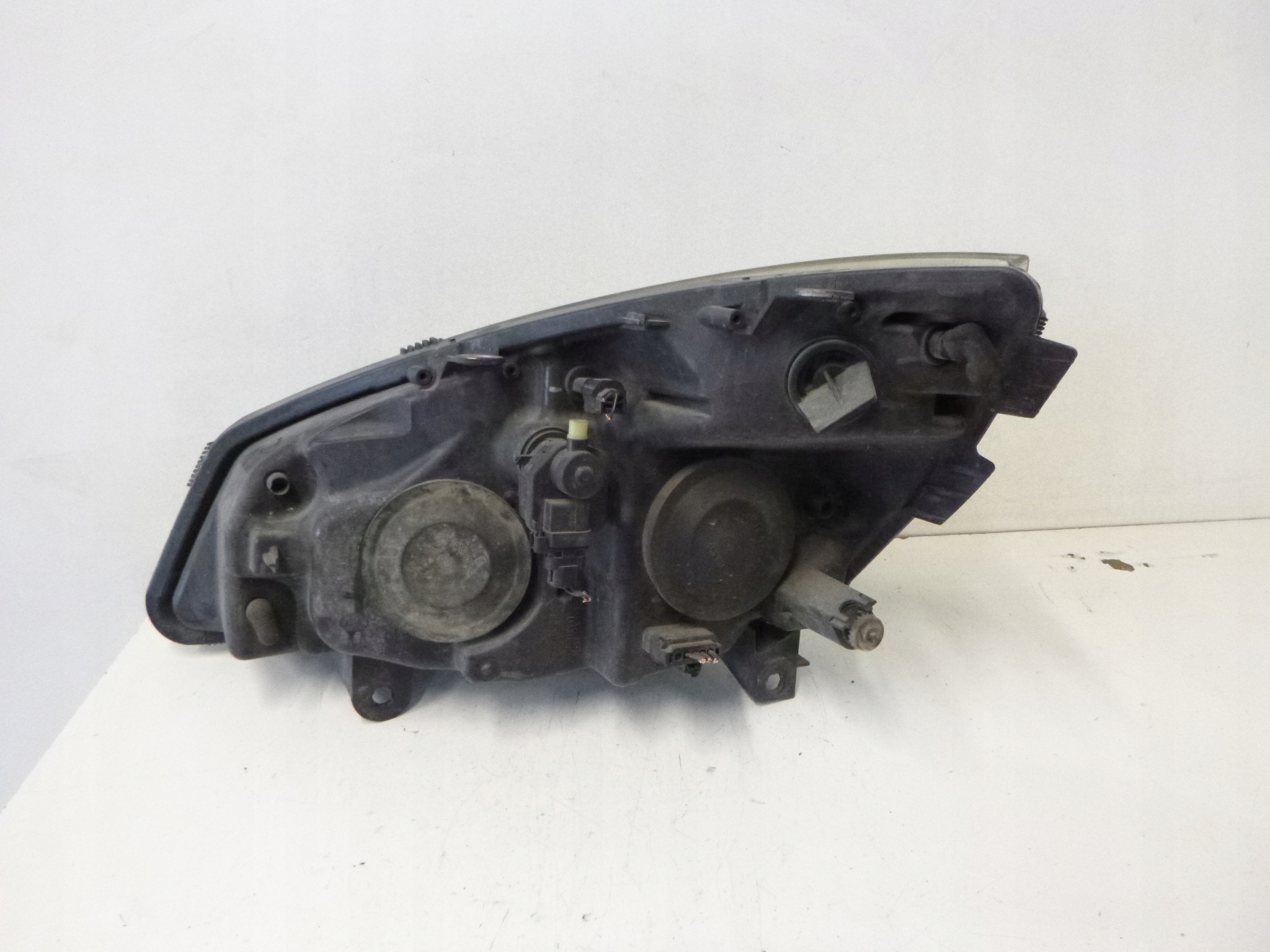 light front Renault Scenic II 2004r.