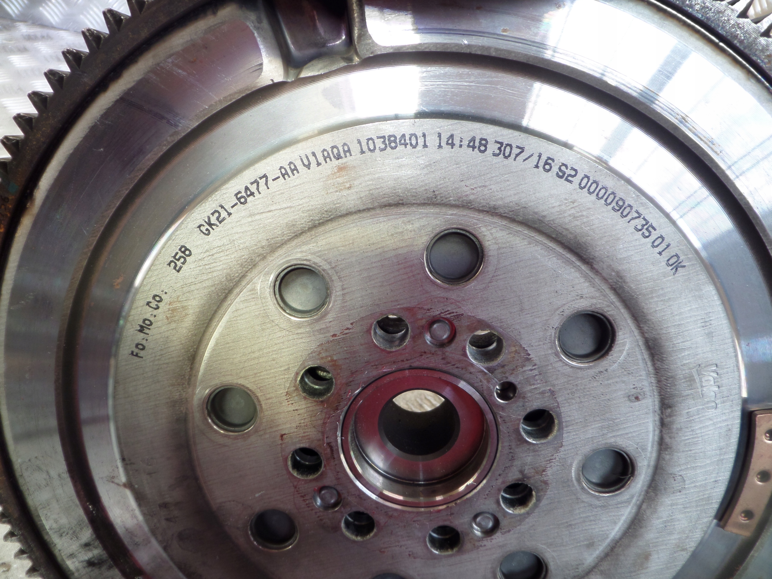 Ford OE GK21 7563 BA Disque dociskowa Embrayage