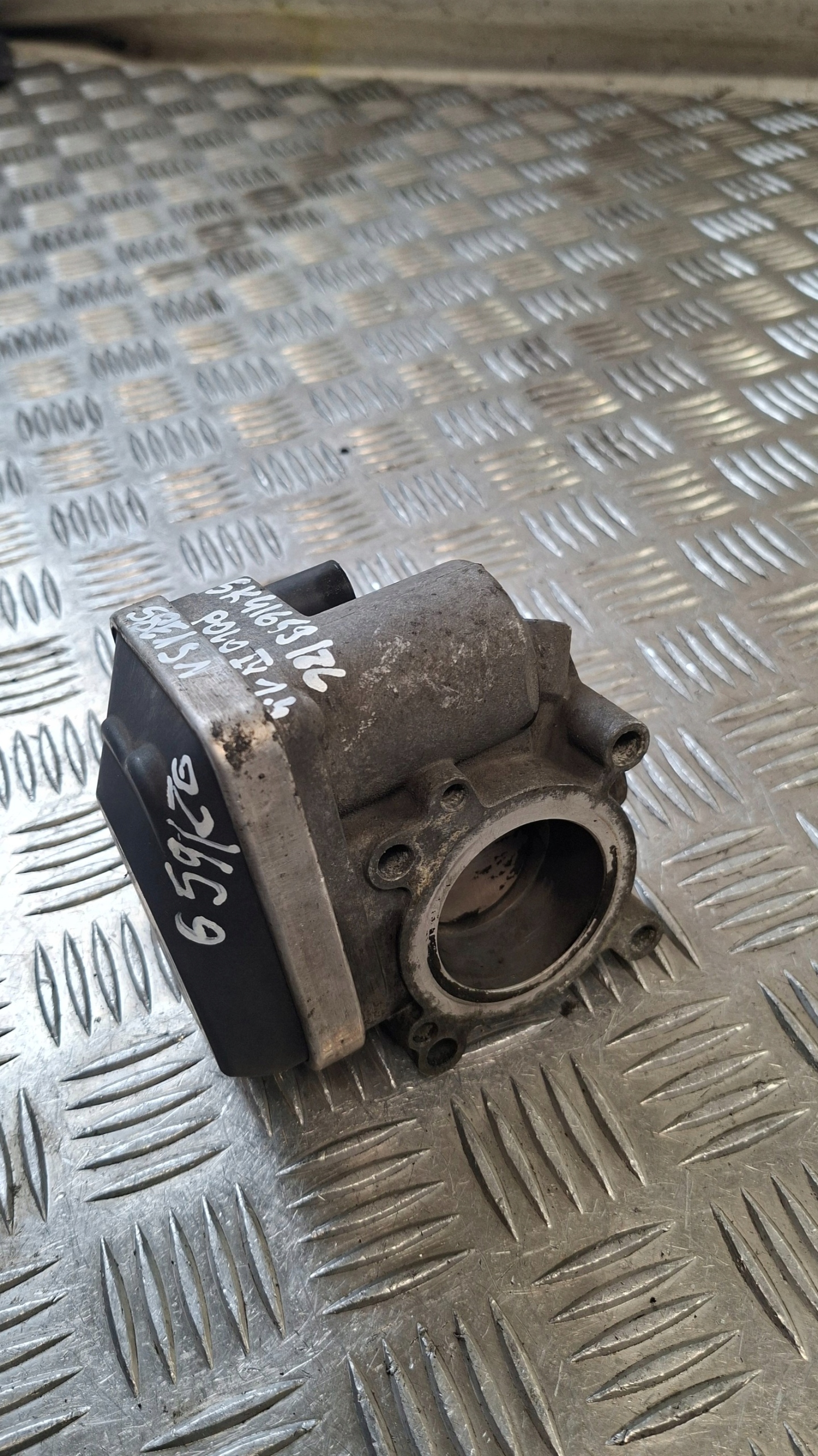 throttle flap VW POLO IV 1.4