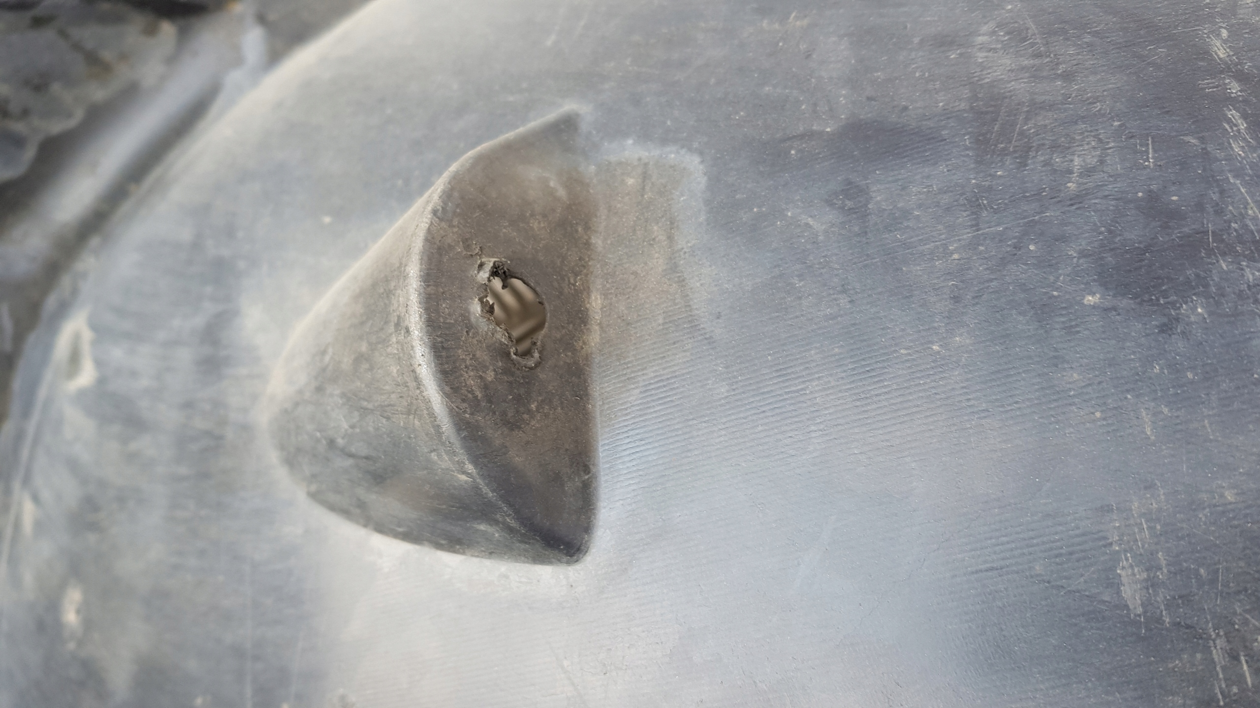 MERCEDES W211 mudguard right front A2116981430