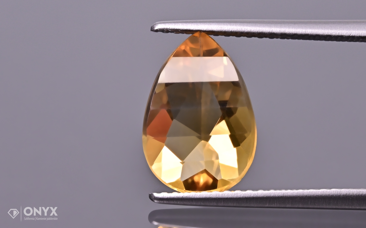 Citron fazetovaná slza 12,5x8,5 mm