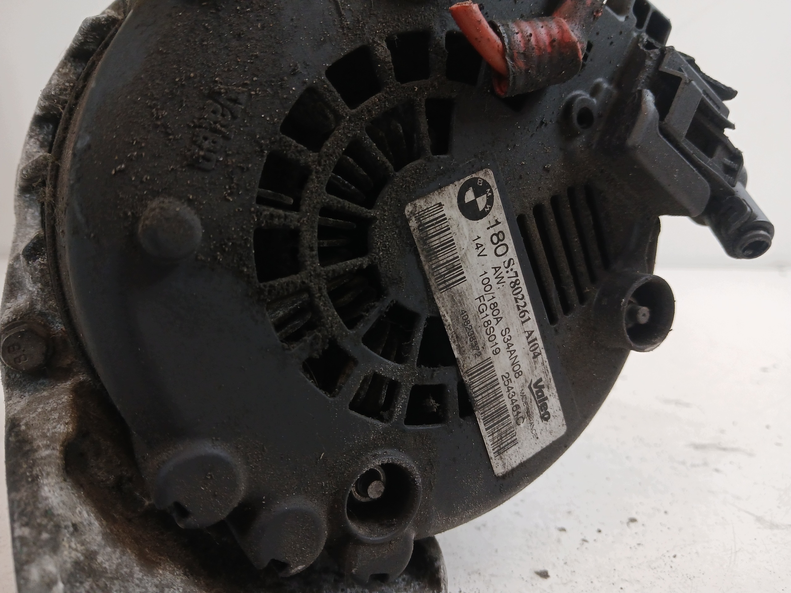 BMW E90 E91 E87 2.0 D alternator 7802261 180A