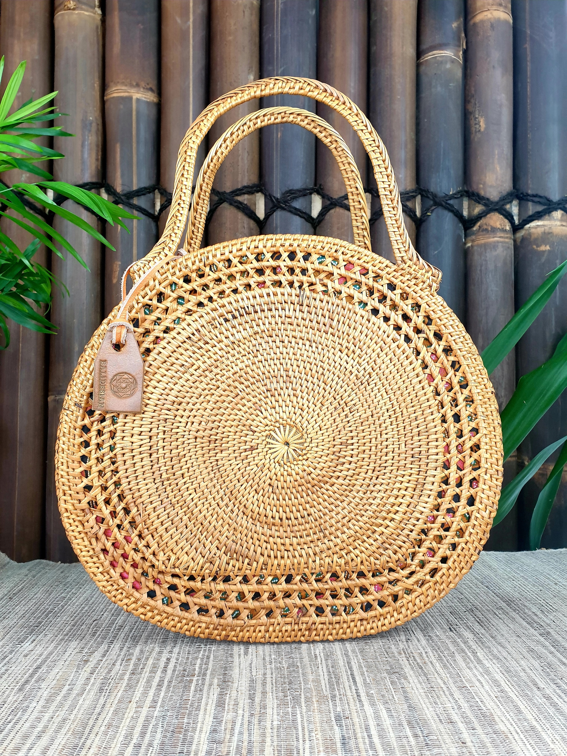 Balidesian torebka kuferek rattanowy z Bali Rio