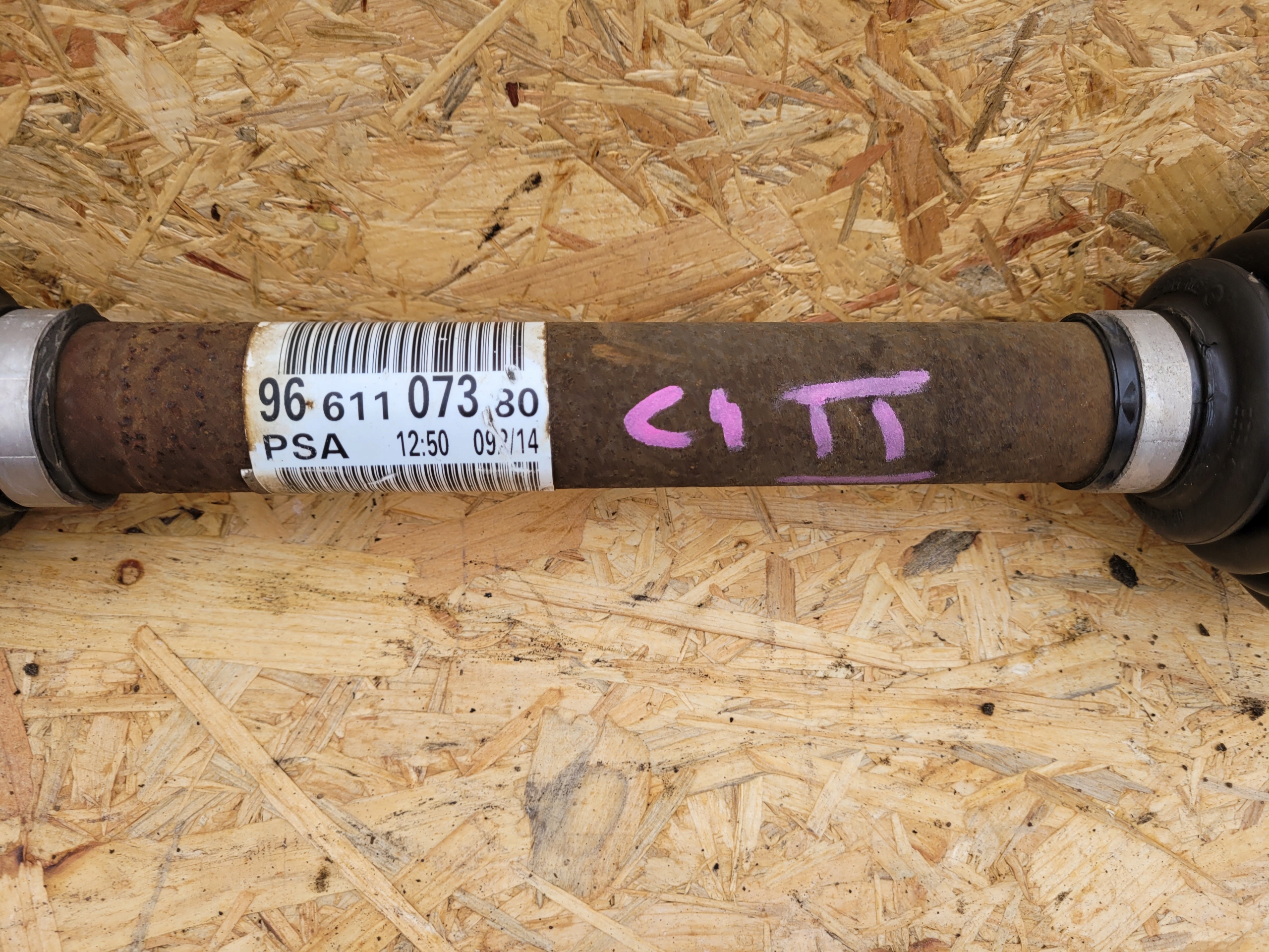 semi-axis left short. CITROEN C4 II B7 2.0 HDI