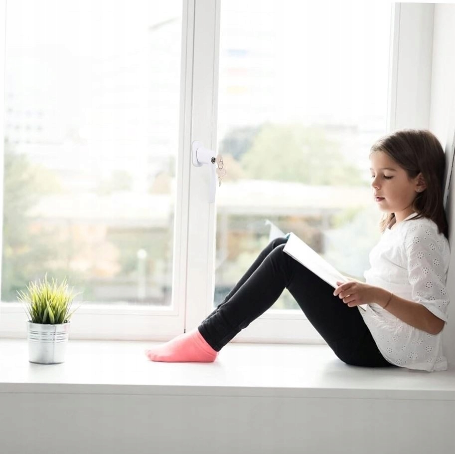 KLAMKA OKIENNA Z KLUCZYKIEM ZAMKIEM DO OKNA BIAŁA Długość trzpienia 35 mm