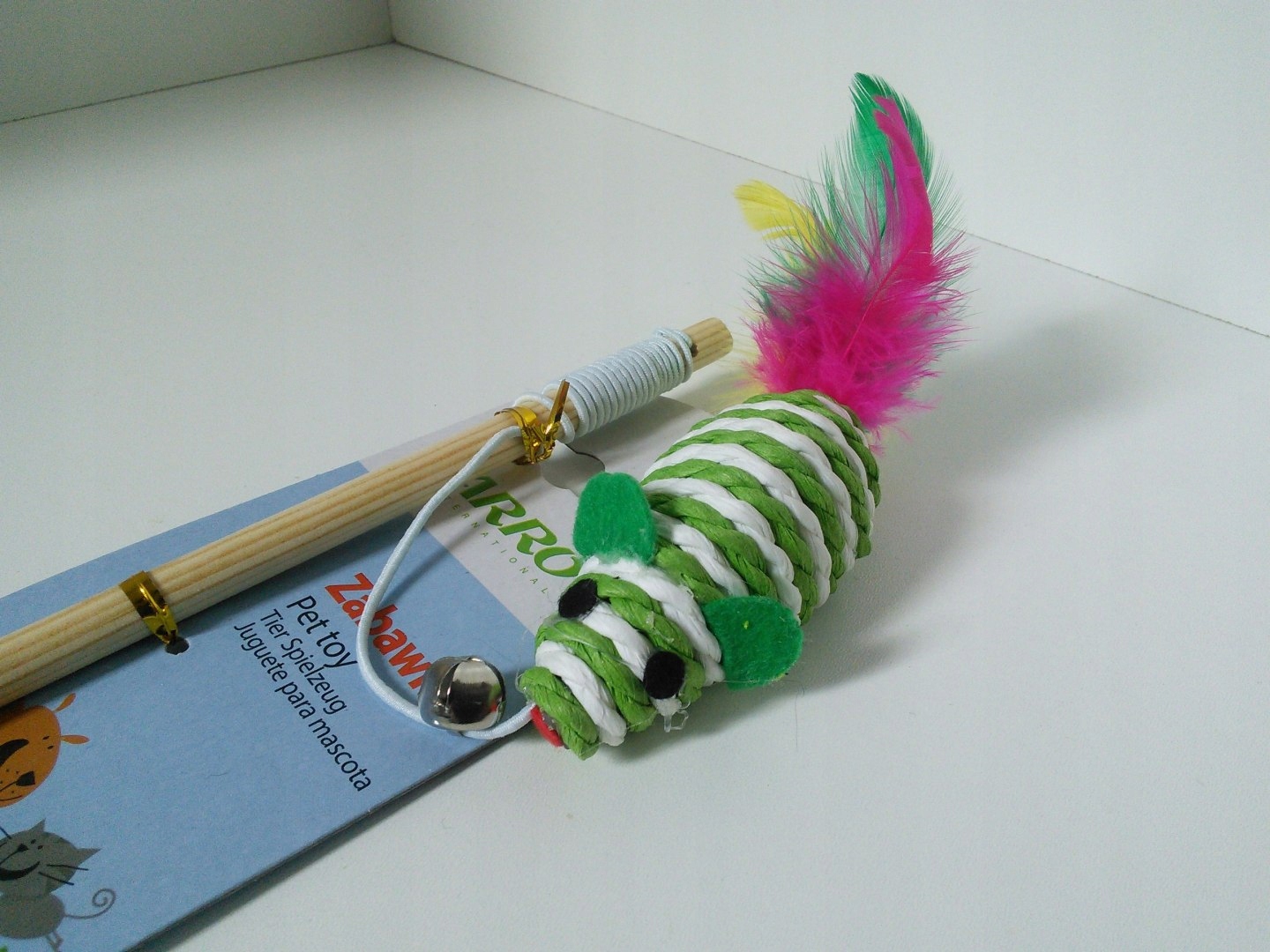 

Wędka z sizalową myszką z piórkami Yarro 0252