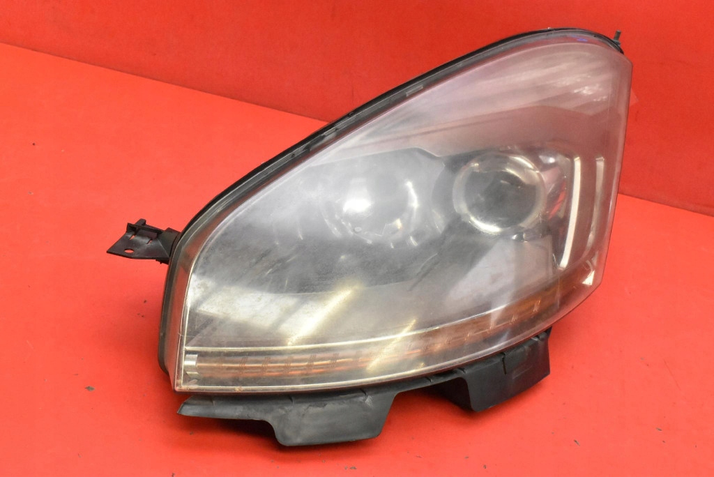 REFLEKTOR left light front lens XENON EU CITROEN C4 PICASSO 1 and 06-13