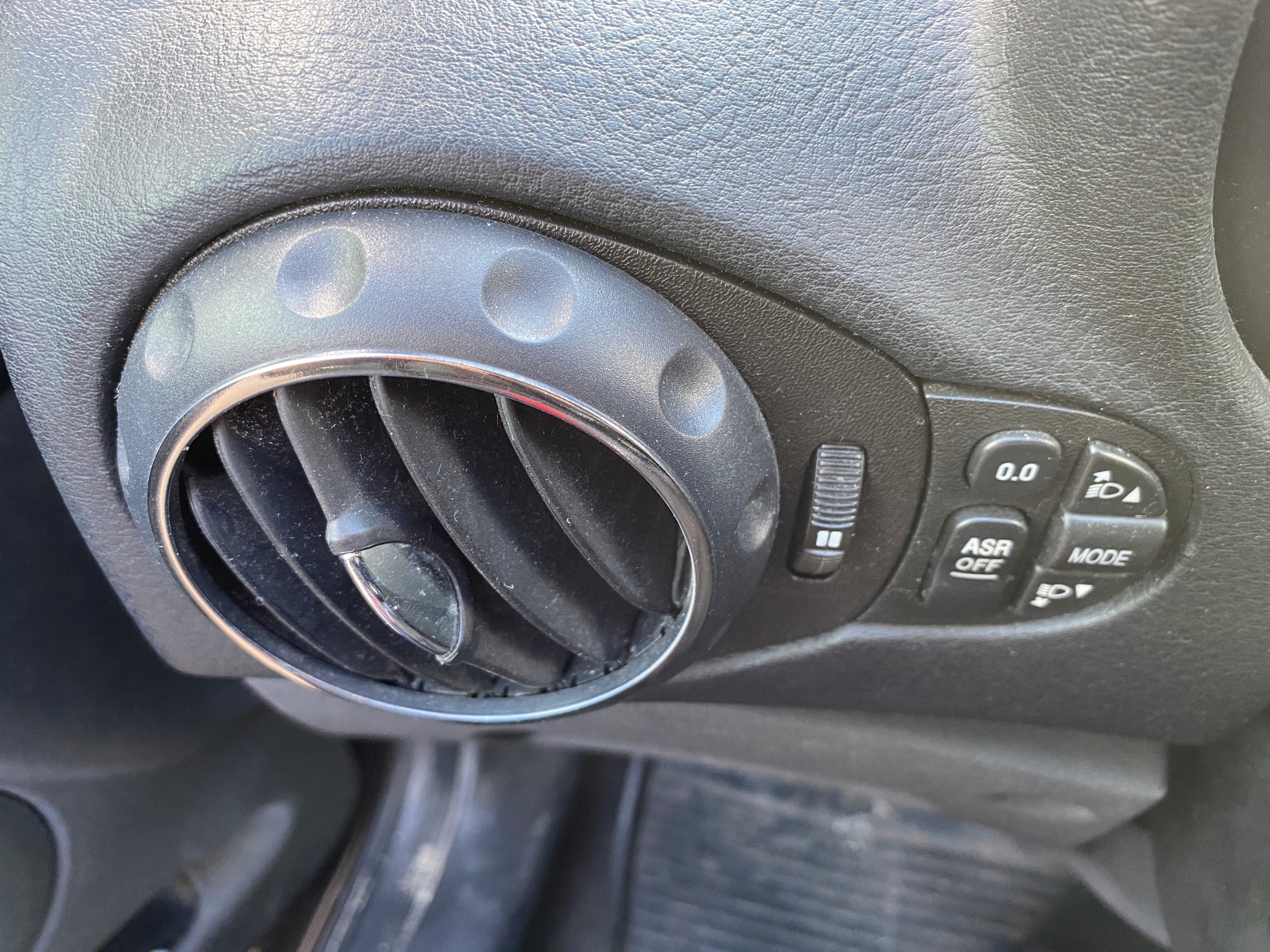 Alfa Romeo 147 FL 00-10 grid air conditioning devices air left driver´s