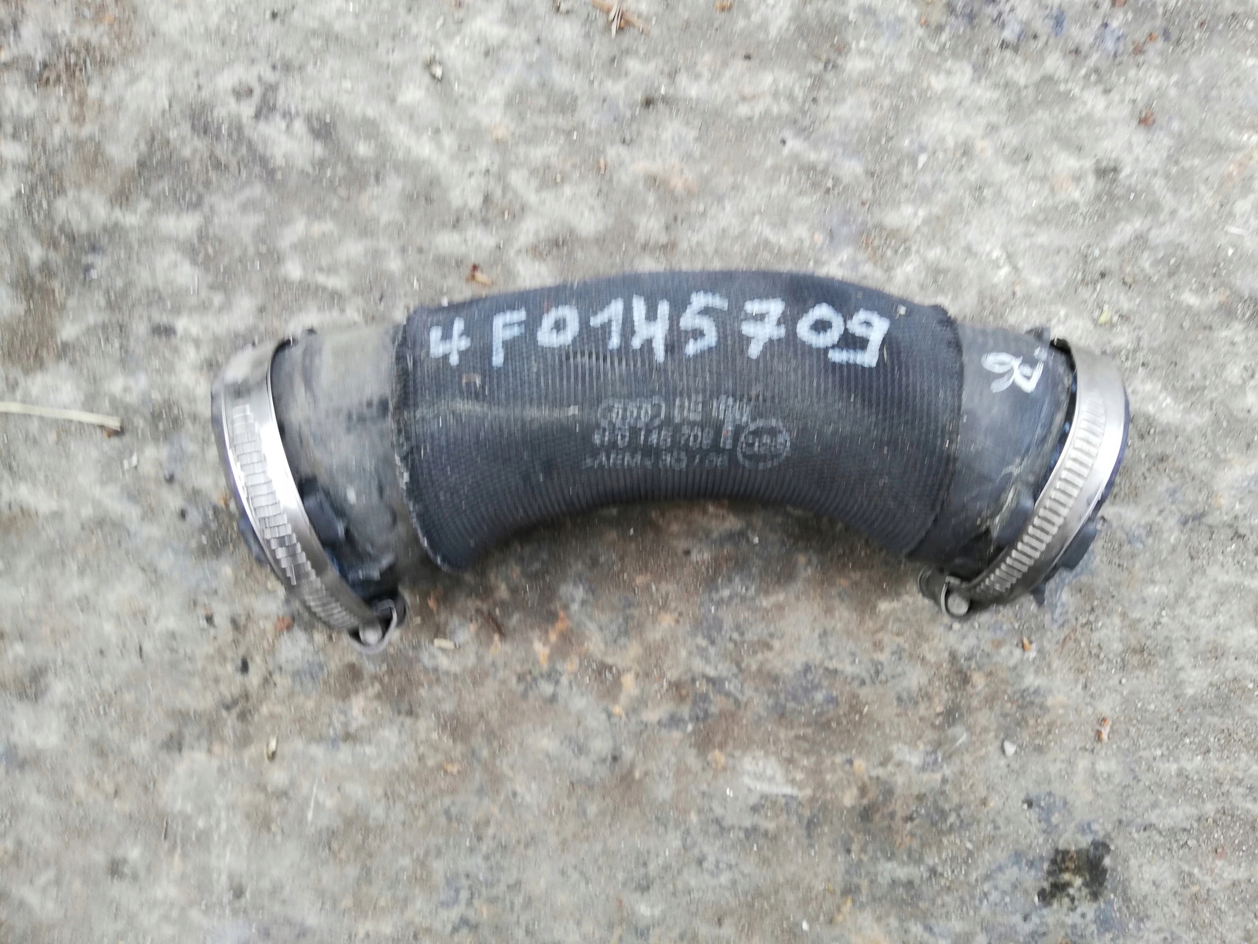 trouba intercoolera AUDI A6 C6 TDI 4F0145708G