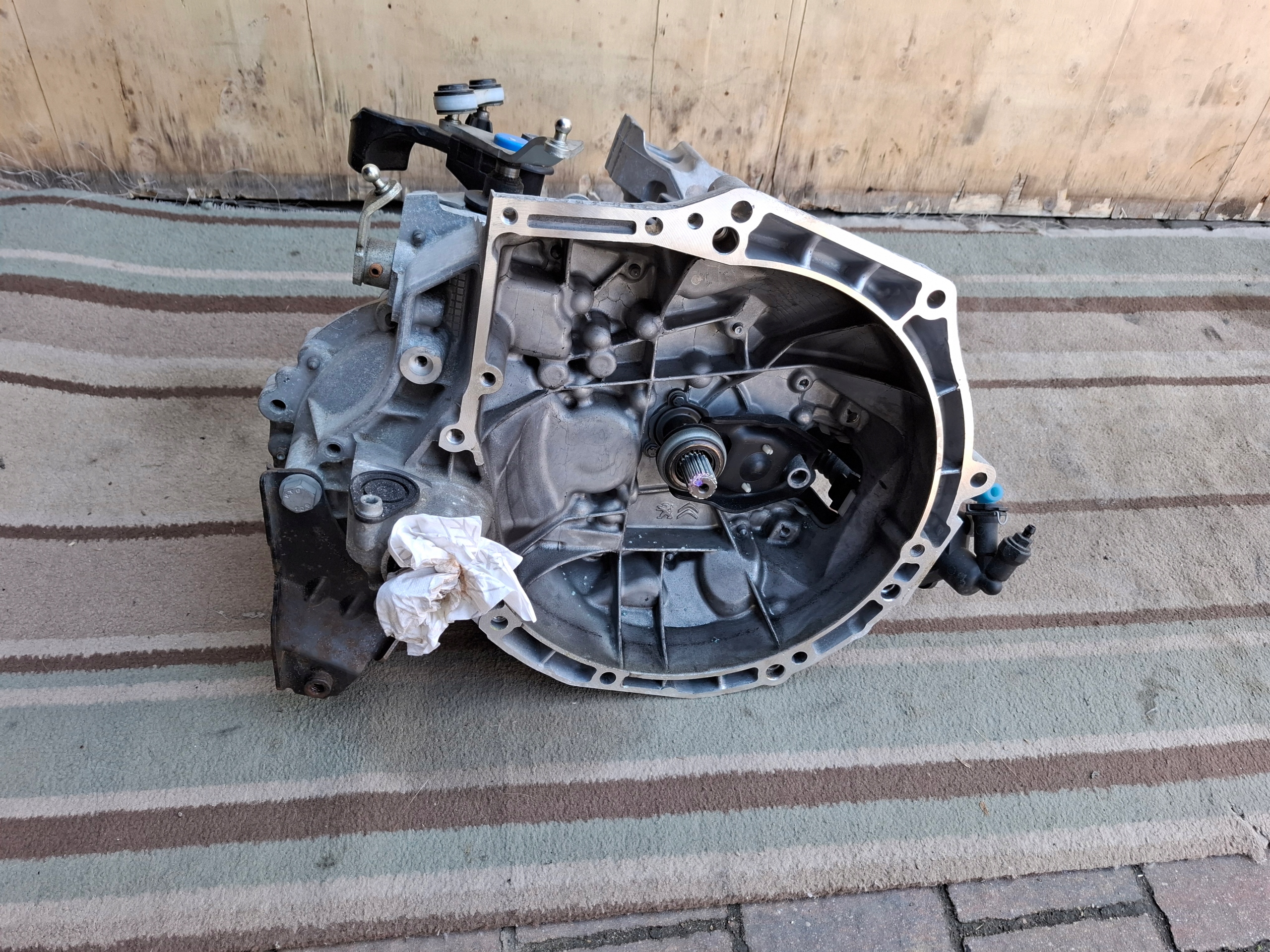 CAMBIO PEUGEOT 2008 e 1.2 VTI nuovo