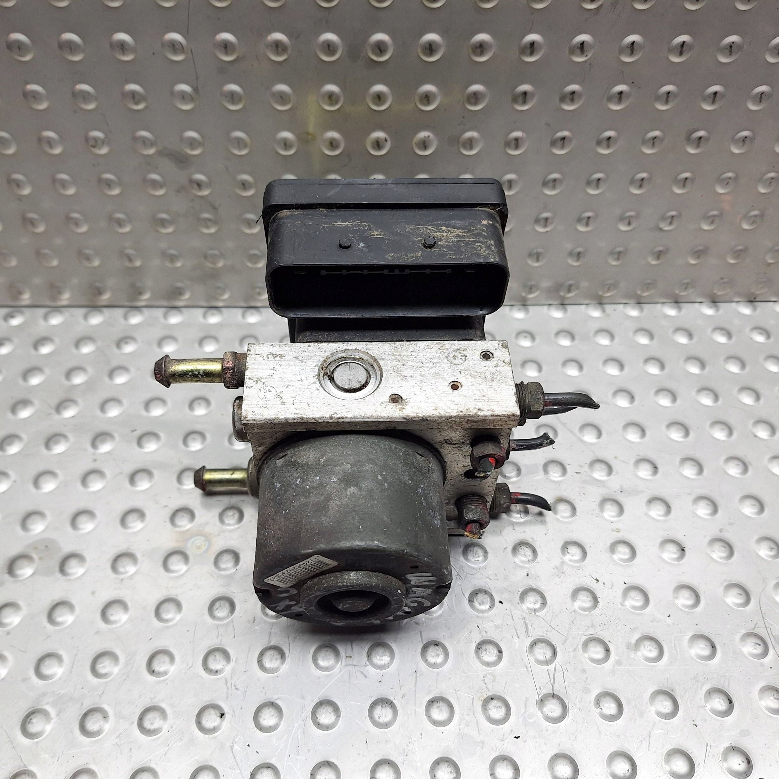 pump control unit ABS 06.2109-0121.3 SUZUKI WAGON R+ 84E1 BE 4WD