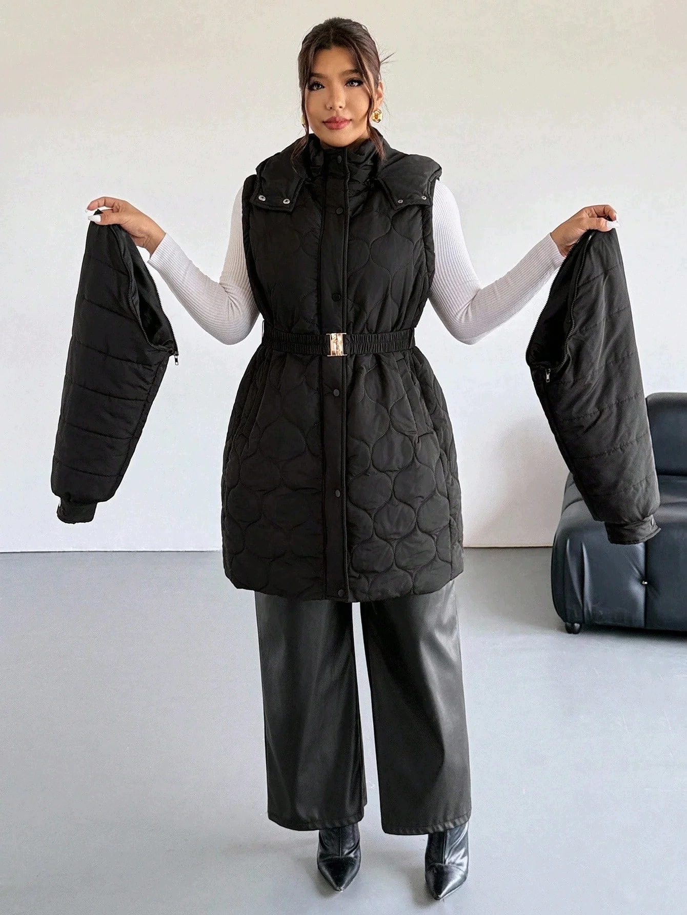 Dámská Bunda 2V1 Prošívaná Černá S Kapucí A Páskem Shein 3XL