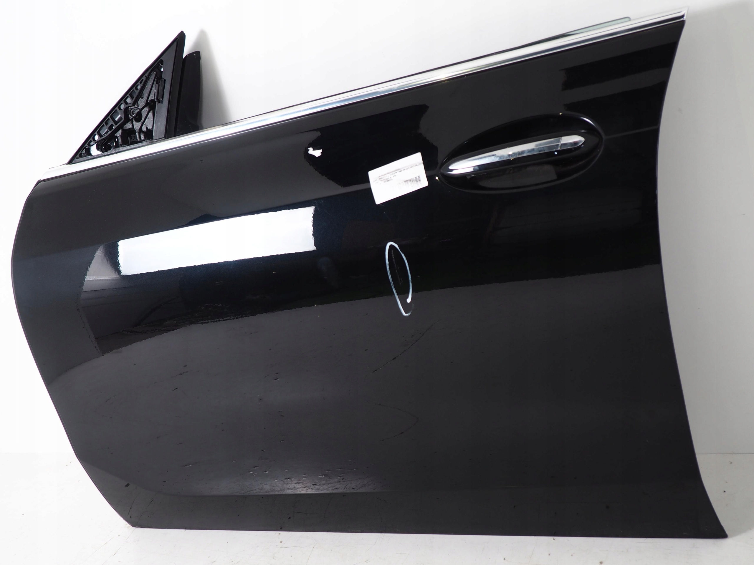 DRZWI LEWE LEWY PRZÓD PRZEDNIE BMW G32 475 Typ samochodu Samochody osobowe