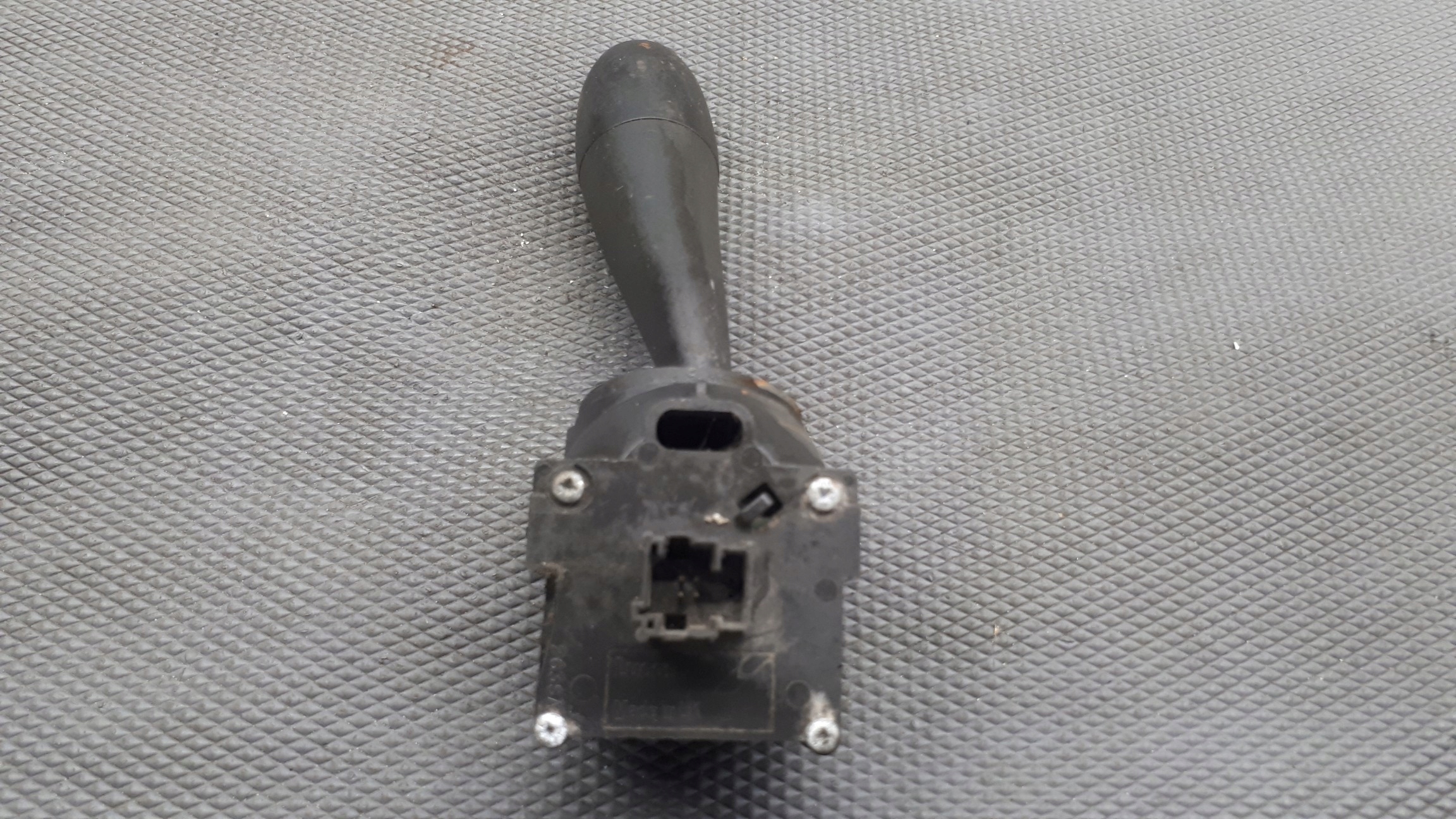 przelacznik swiatel rover 75 Jakość części (zgodnie z GVO) O - oryginał z logo producenta pojazdu (OE)