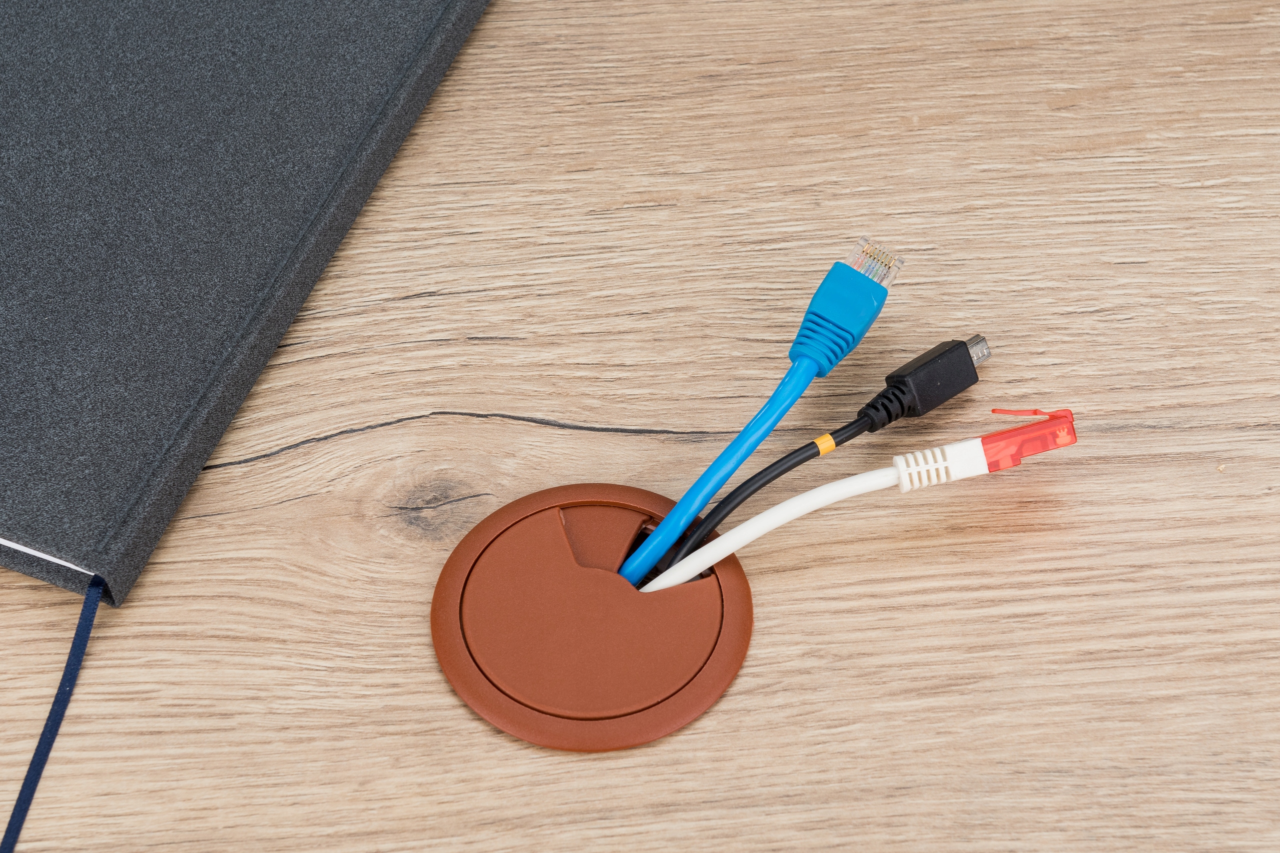 2x PRZEPUST KABLOWY PRZELOTKA FI60 CALVADOS CIEMNY Kod producenta 2.PRZEP.P.CC