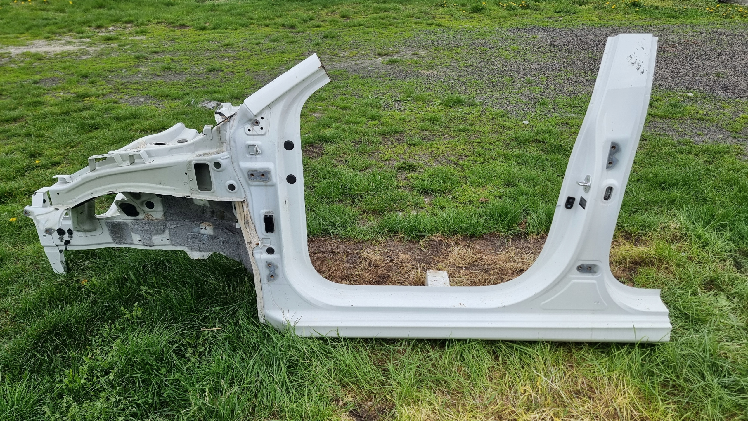 KIA Rio IV 17- поріг ліва сторона колір UD