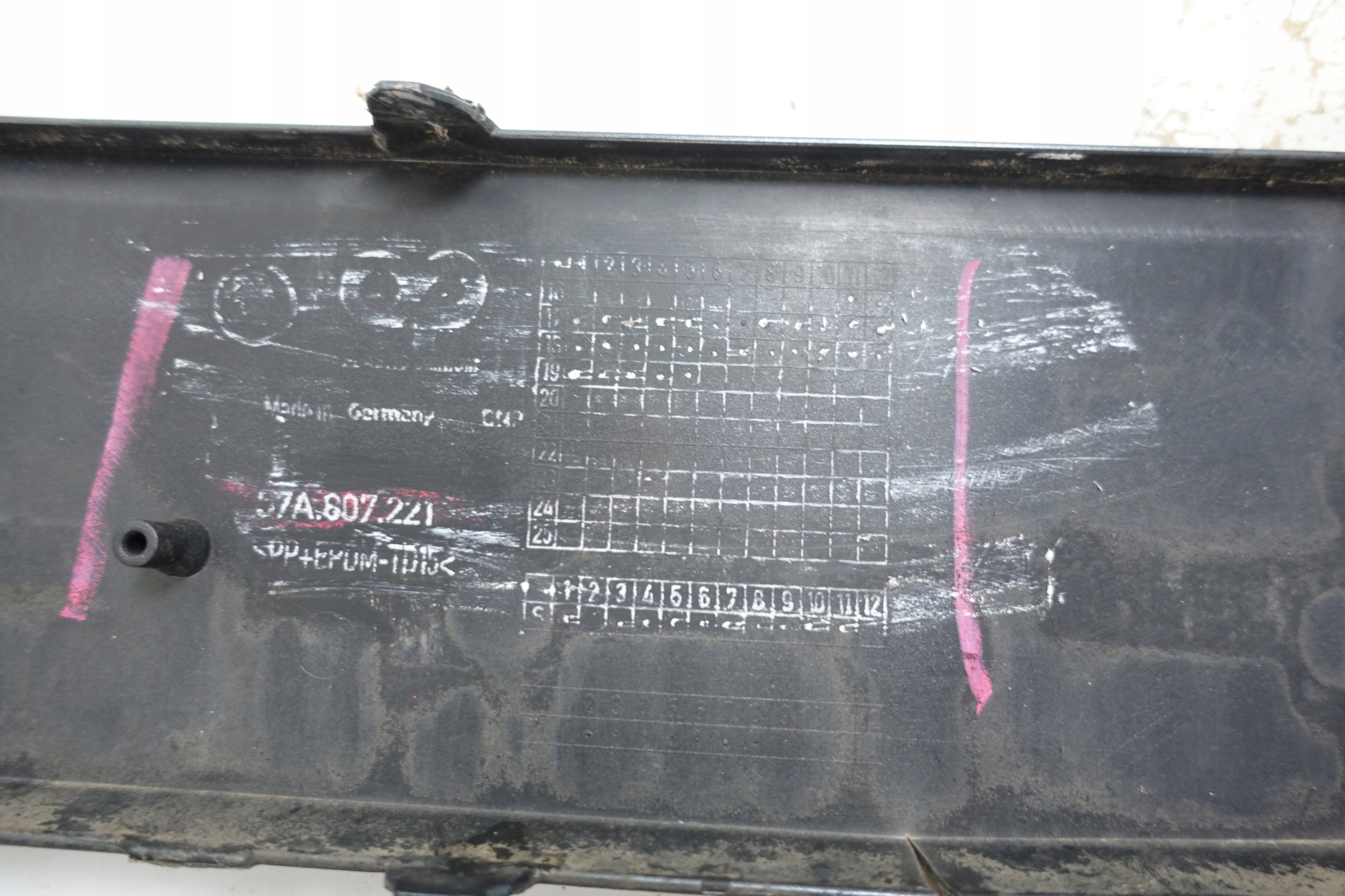 SKODA KAROQ 2017- bumper front front 57A807221