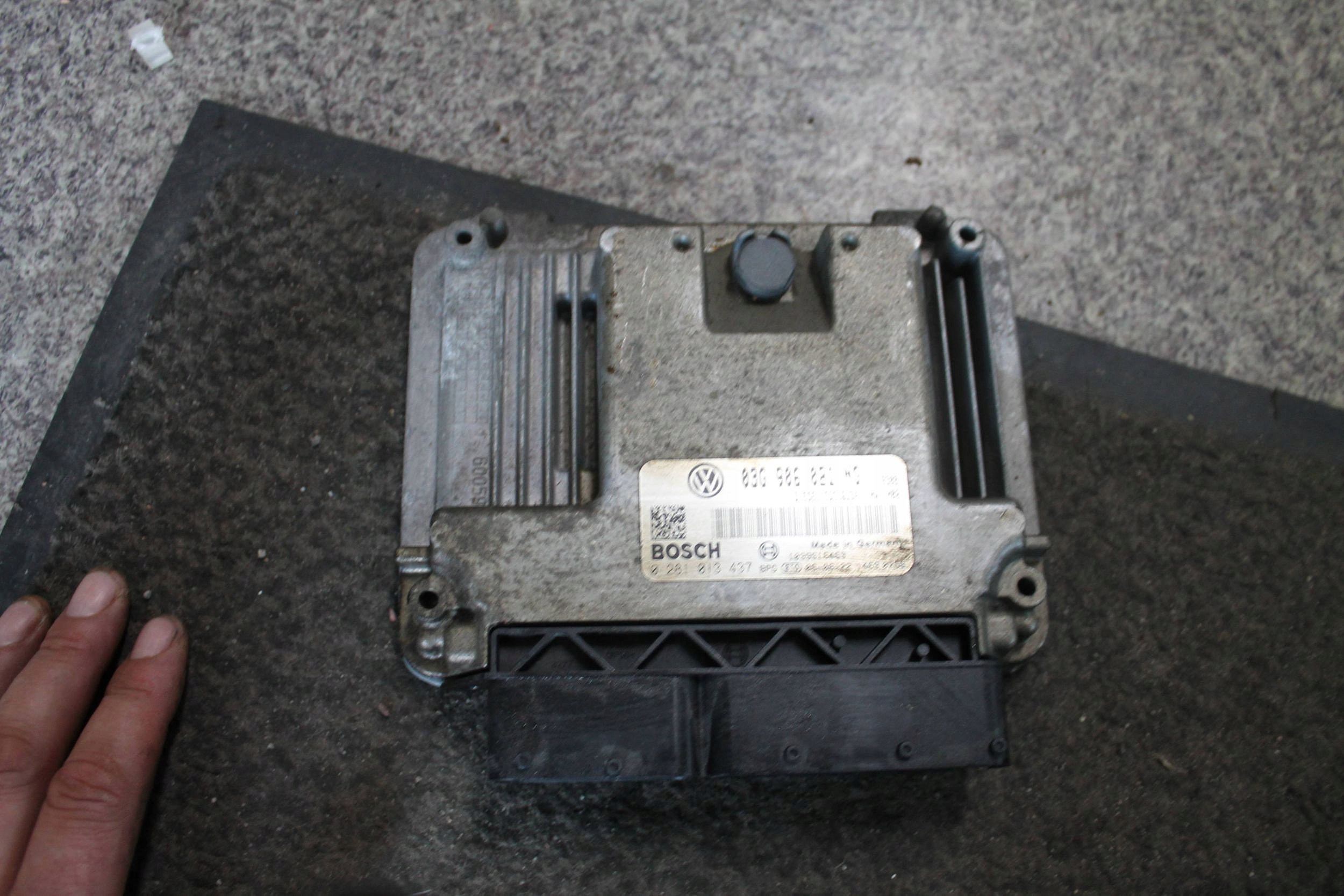 Volkswagen Touran e 2005 Sterowniki Motore