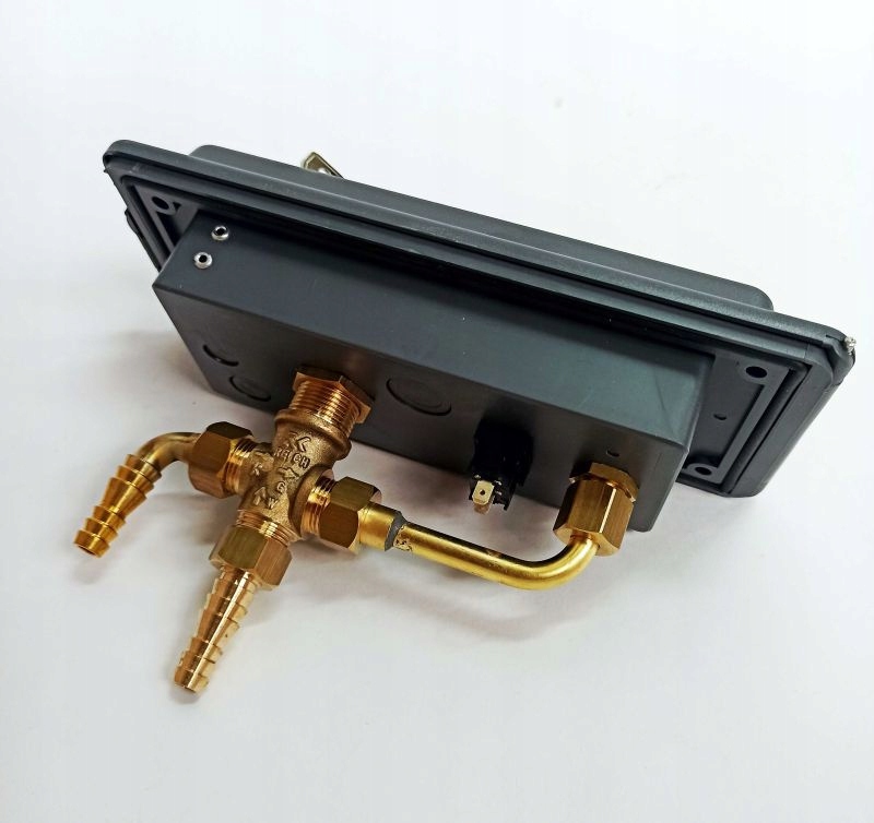 REICH PRZYLACZE ZEWNETRZNE WODY PRYSZNICA MIXER Weight with packaging 1 kg