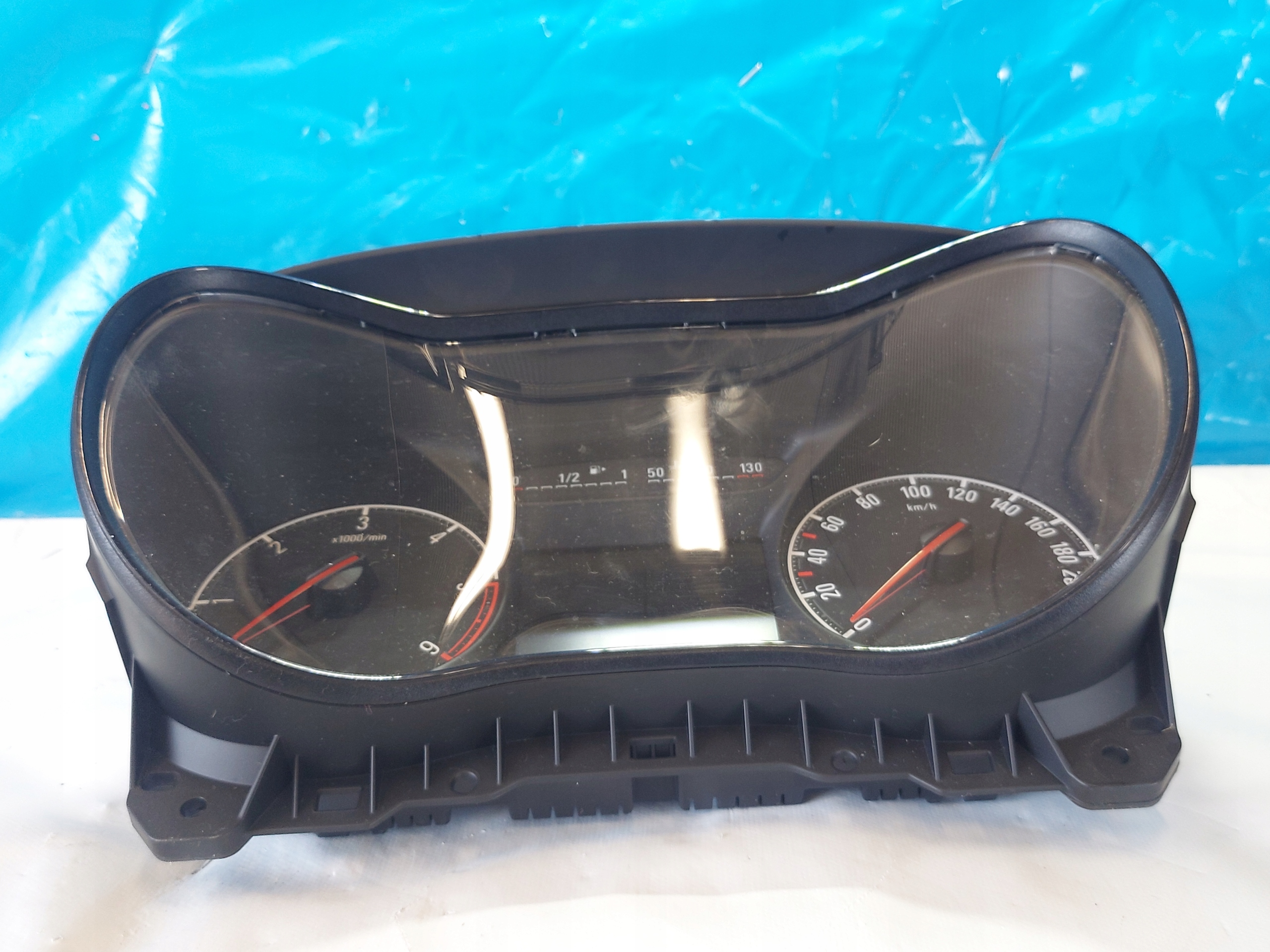 dials clock OPEL CORSA E 2018R 1.3 CDTI 39129459