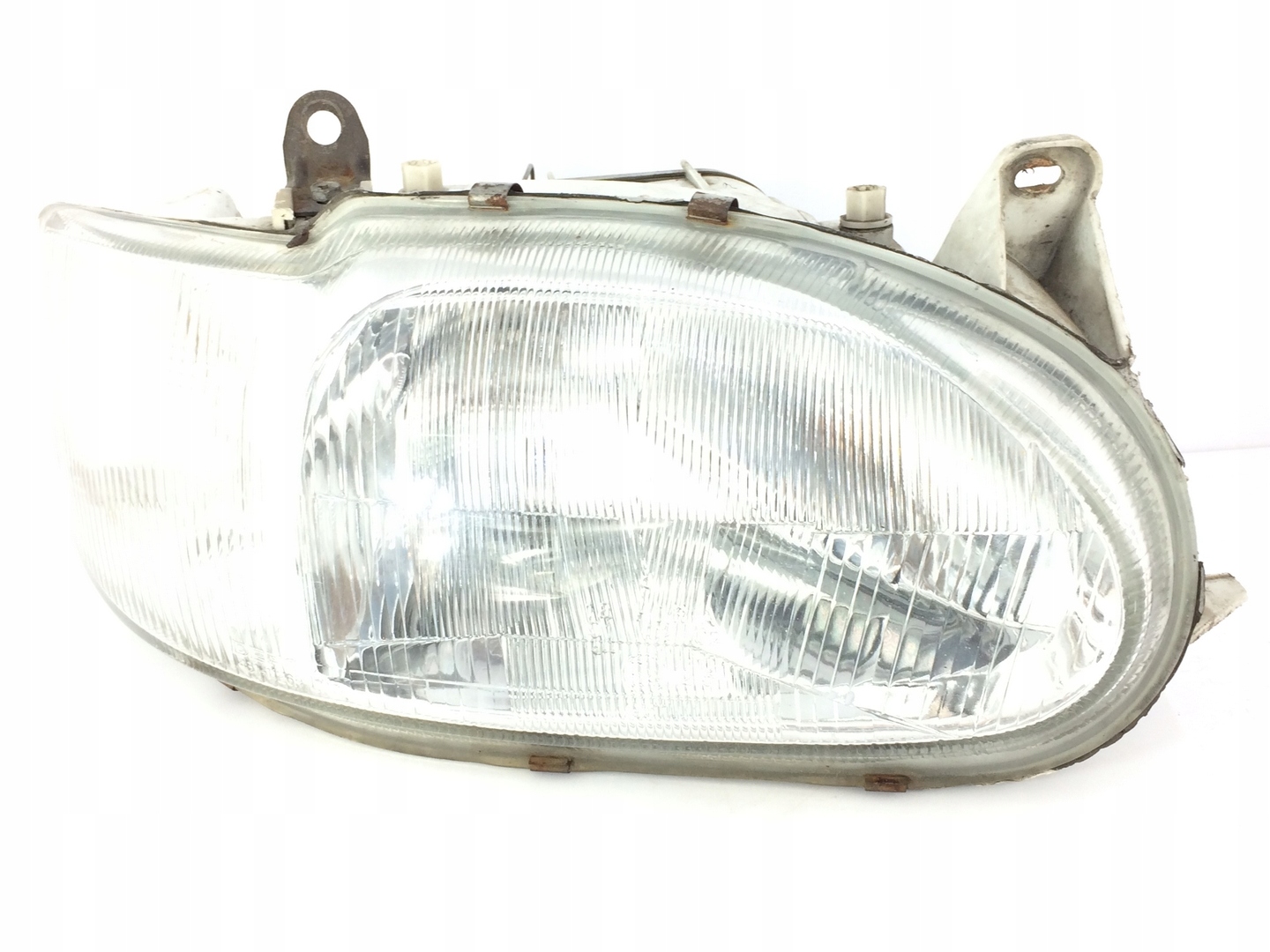 REFLEKTOR light front FORD ESCORT right FORD