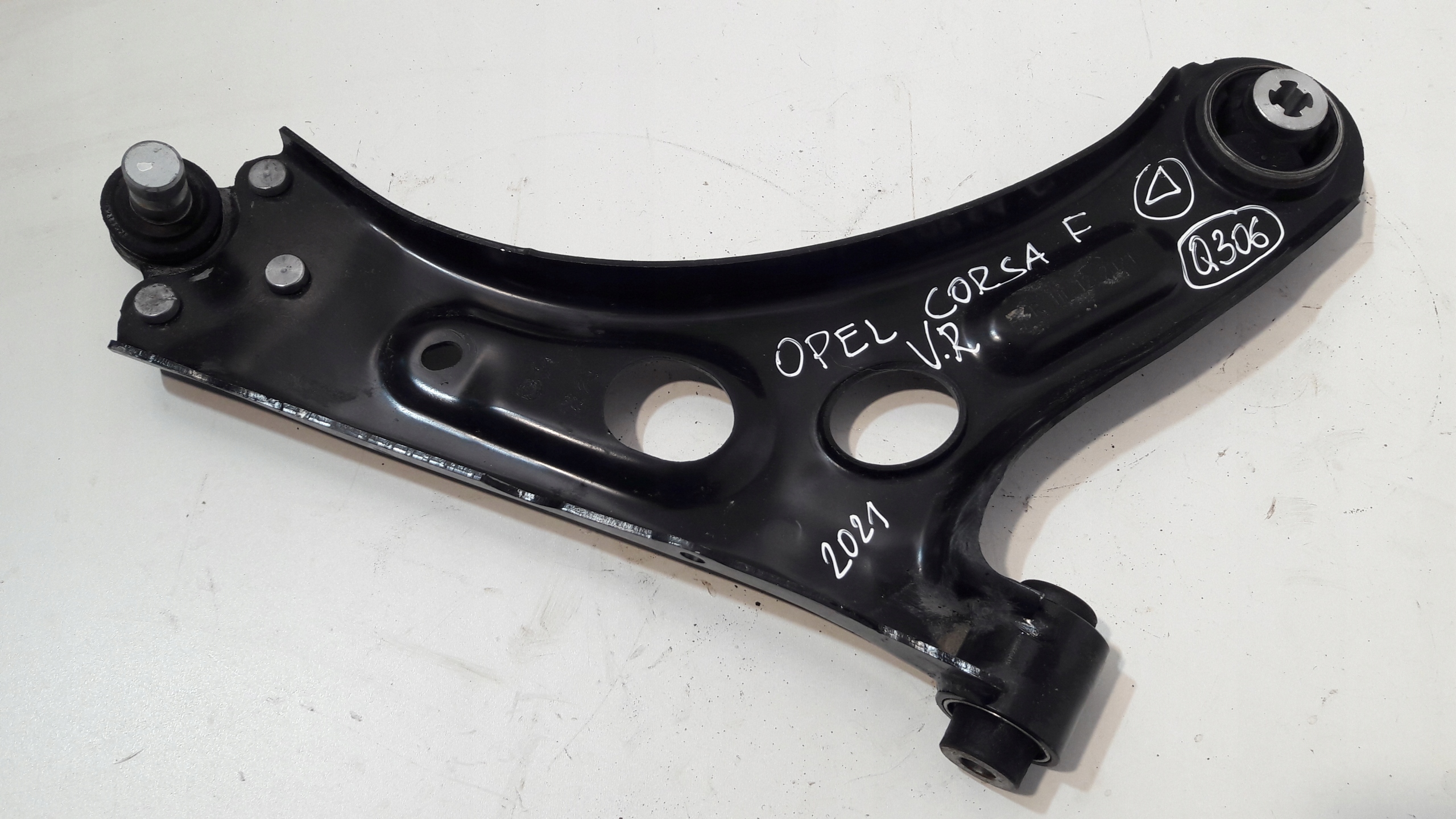 OPEL CORSA F arm right front 2019