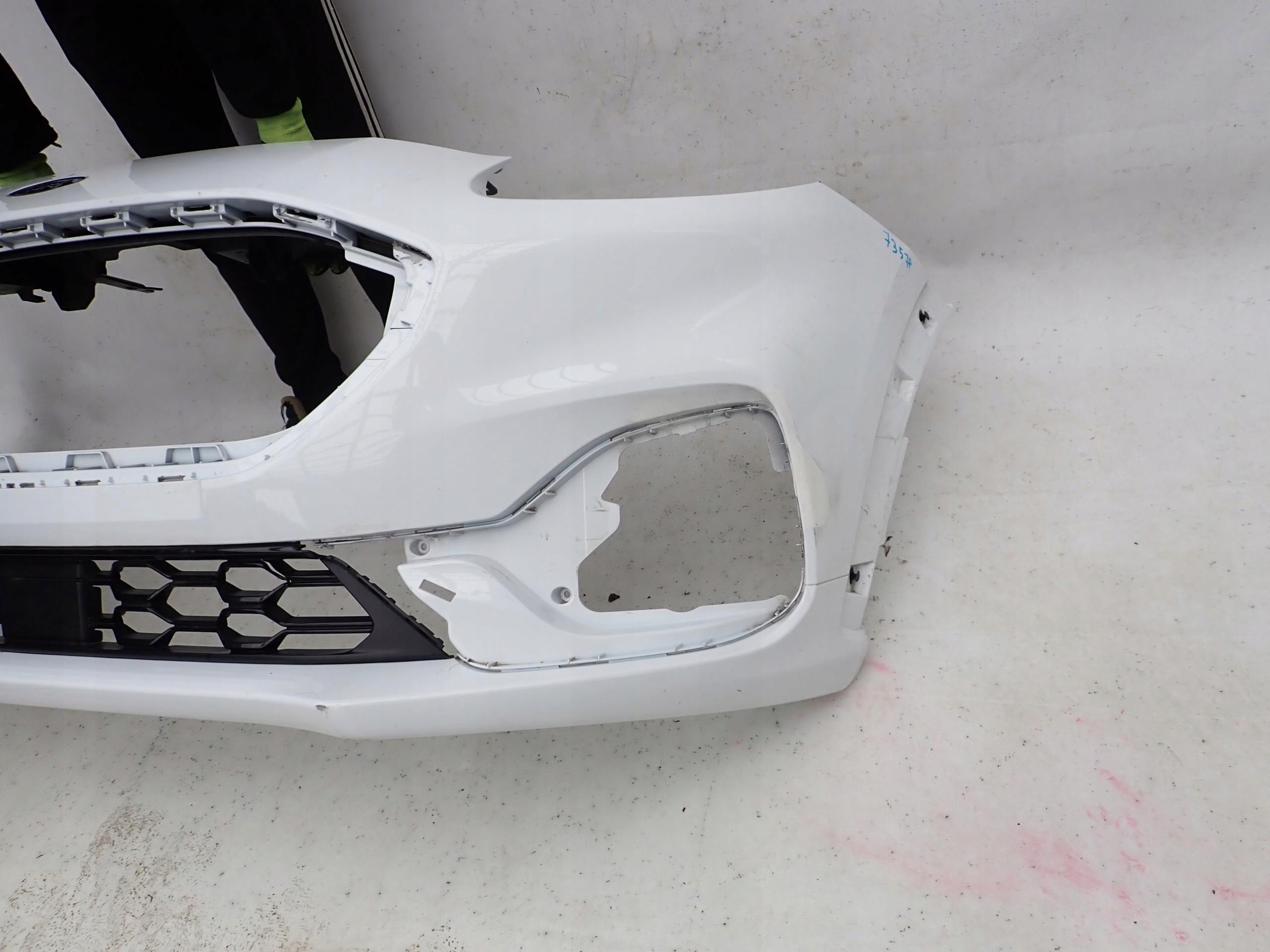 FORD PUMA ST-LINE 19-> nárazník predok predný + GORA