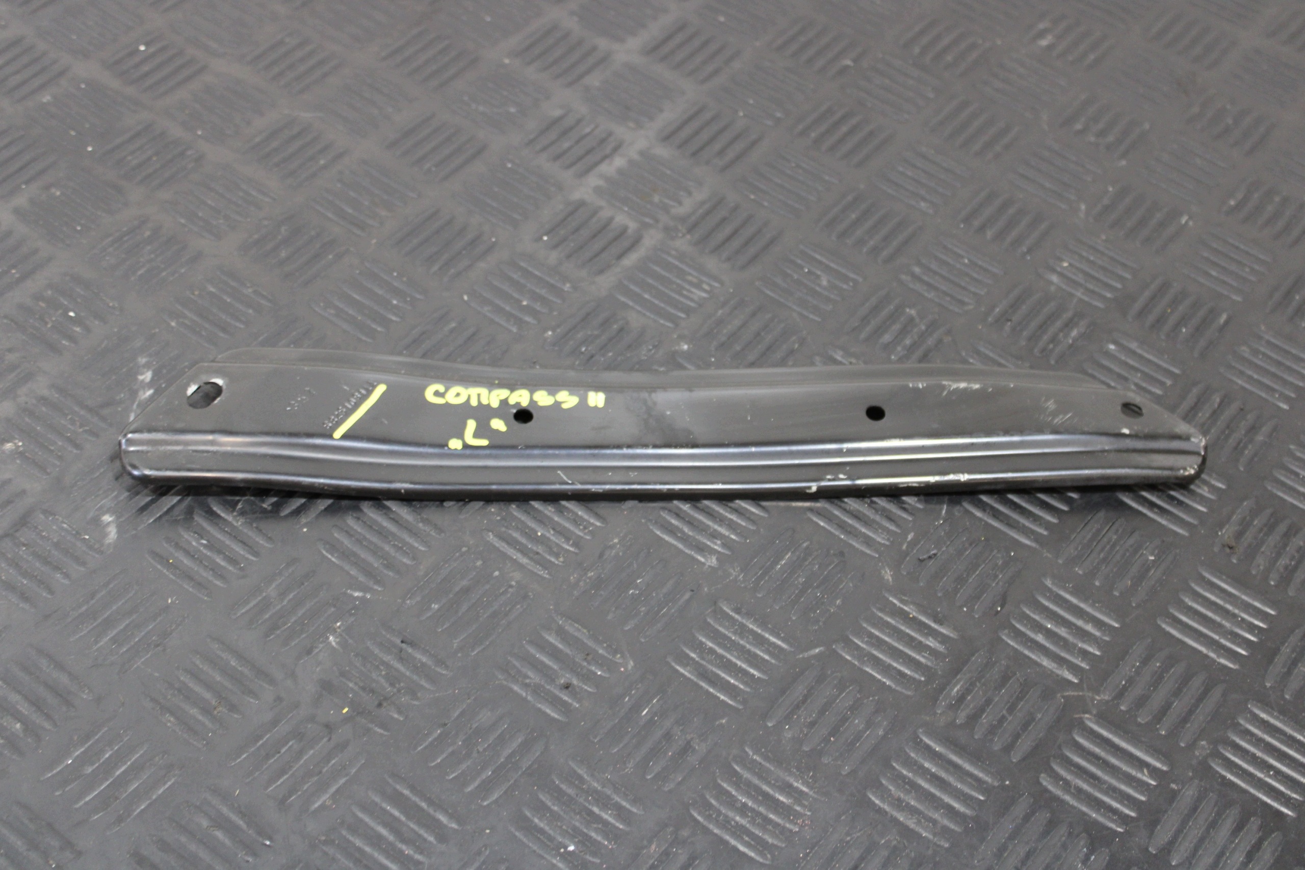 holder console STREFY ZGNIOTU left front JEEP COMPASS II 2 1.4T