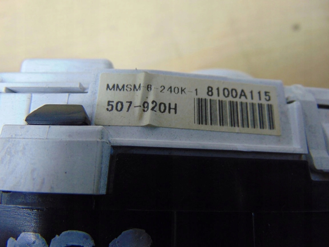 спидометр mitsubishi oe 8100-A115