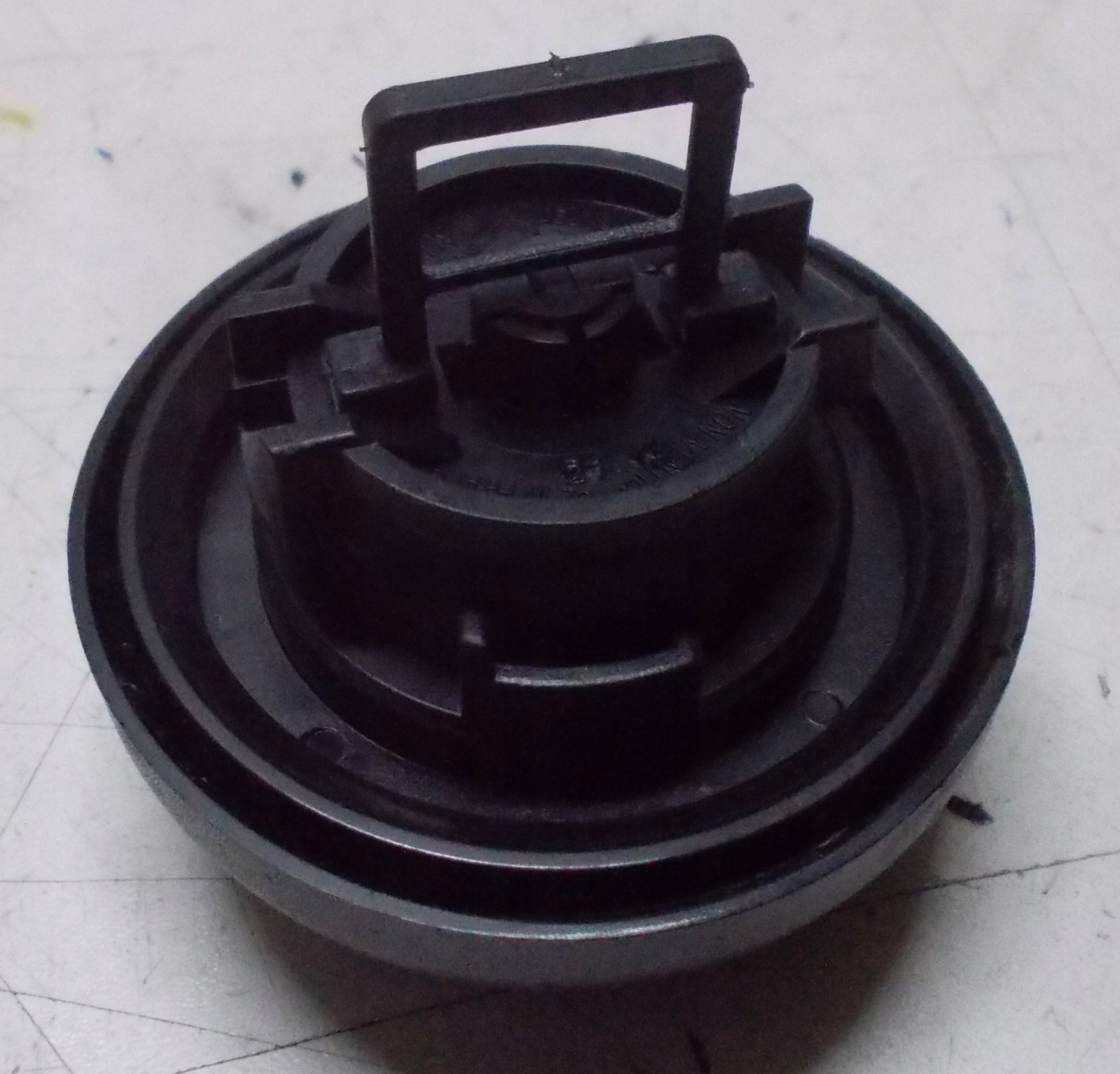 DACIA LOGAN 13R 1.4 TCE Allumage Clé 2X Insert 487003947R