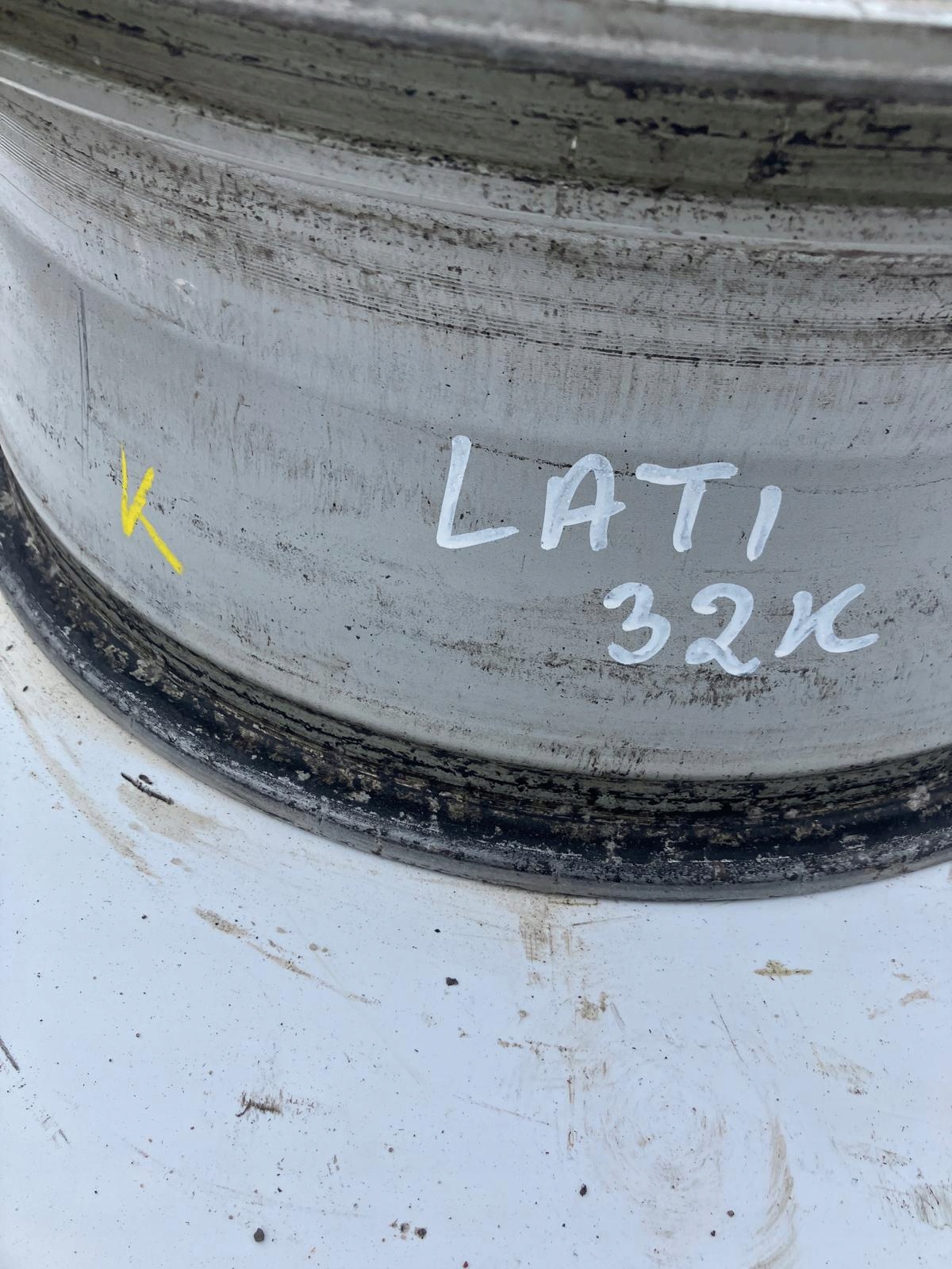 disk RENAULT LATITUDE #32 403000058R 18 CALI 5X114.3