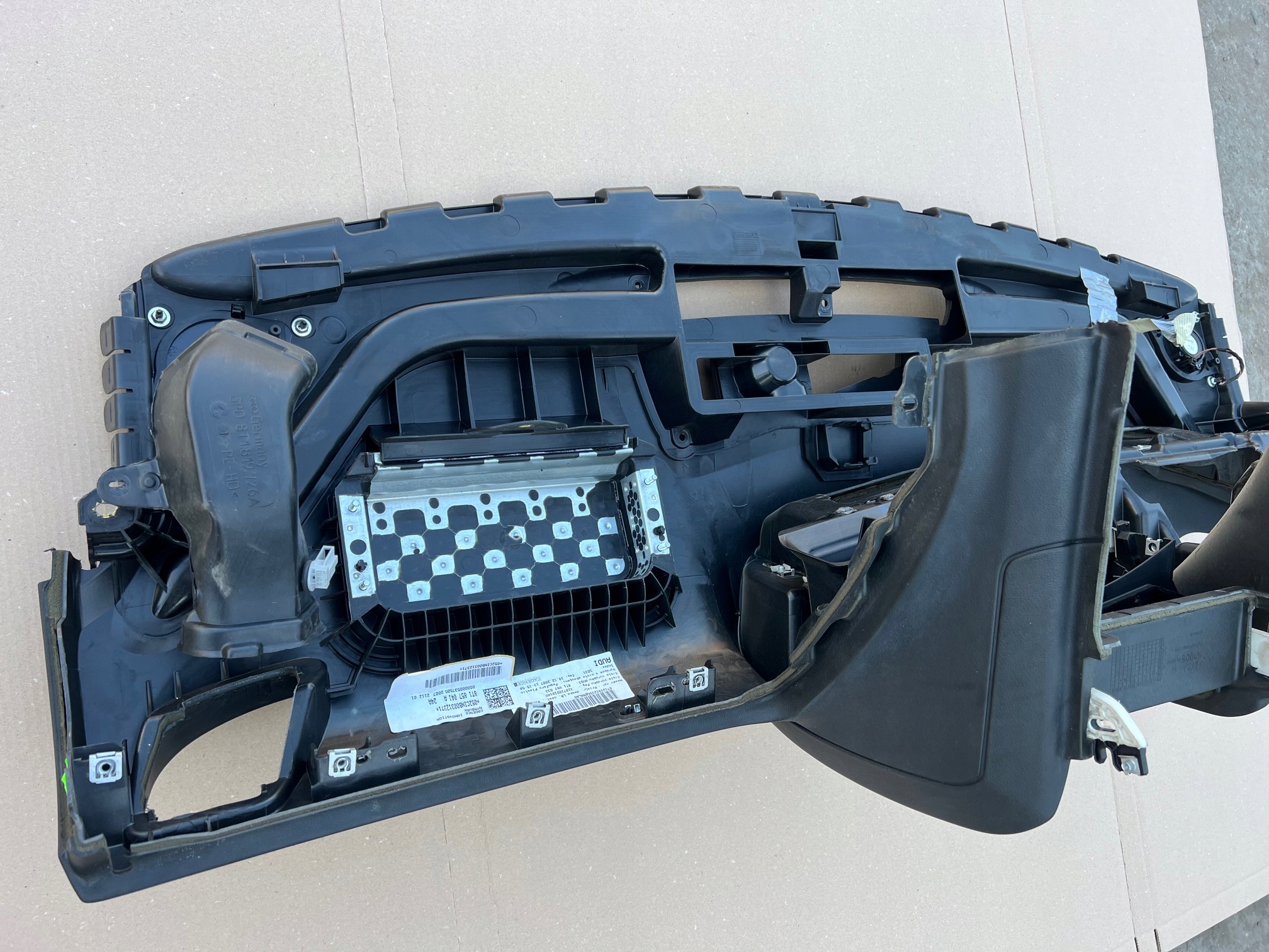 AUDI A4 B8 A5 8T dashboard instrument panel console cockpit black EUROPA original