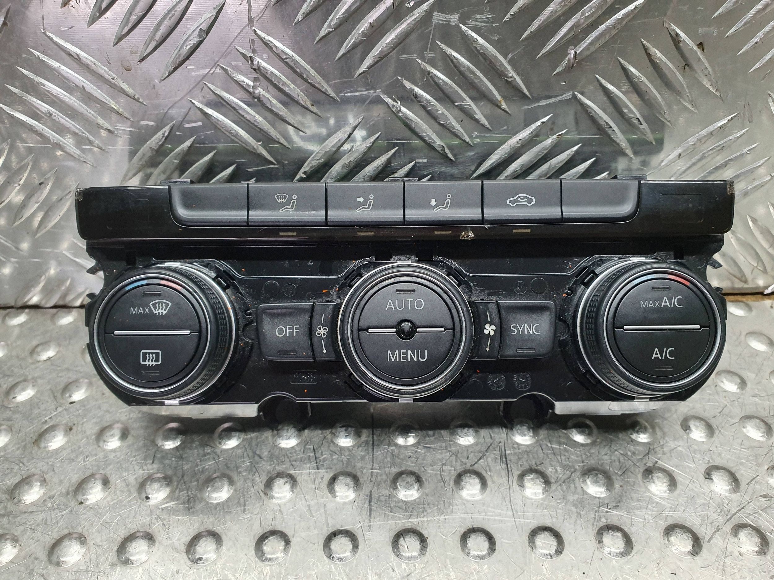 Unite commande clima 5G0907044AF VW GOLF VII TIGUAN II PASSAT B8