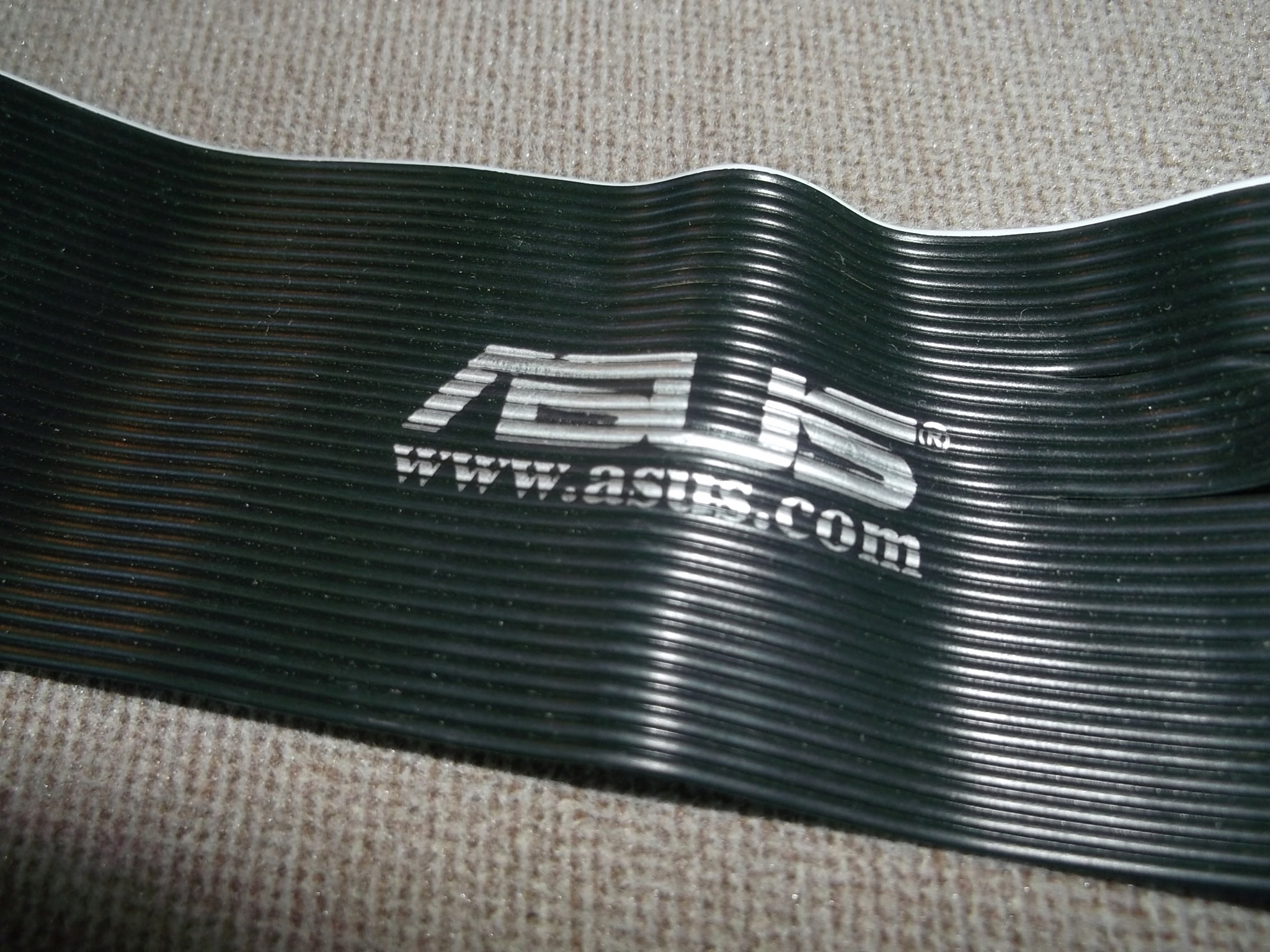 TAŚMA ASUS DO DYSKU NAPĘDU IDE ATA ATA Kod producenta AsusHDDCable