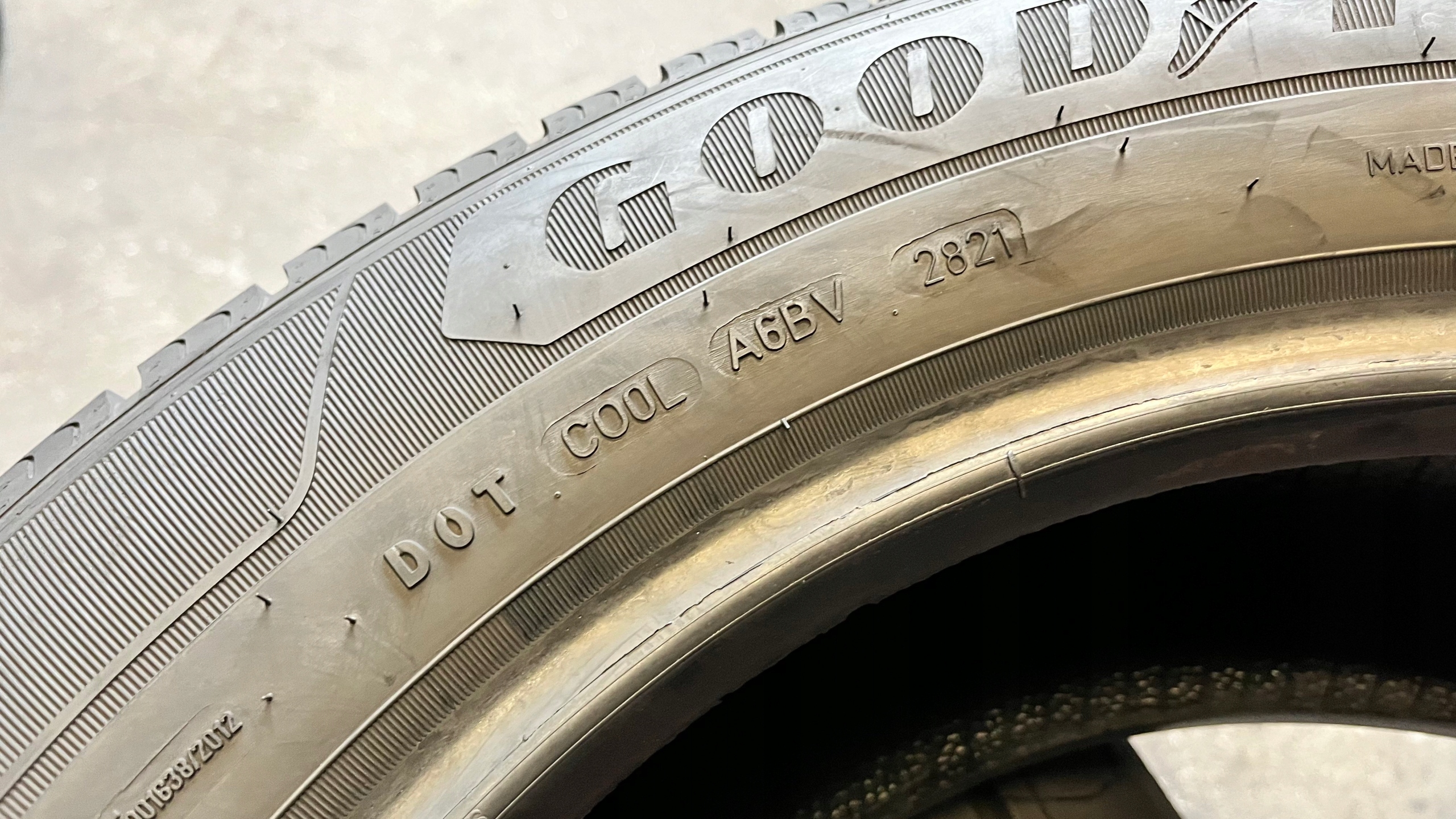 2 tyres summer 215/65R16C Goodyear EfficientGrip Cargo as new 8mm