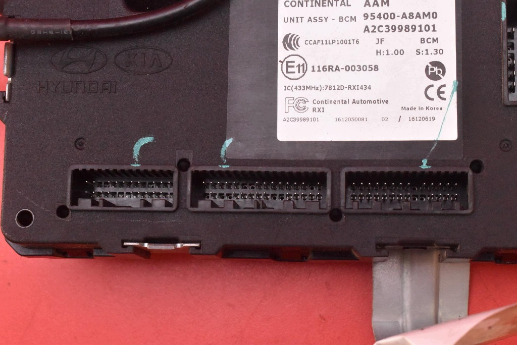 control unit module BCM 95400-A8AM0 KIA OPTIMA 4 IV 2.0 GDI HYBRID 156 KM 15-20