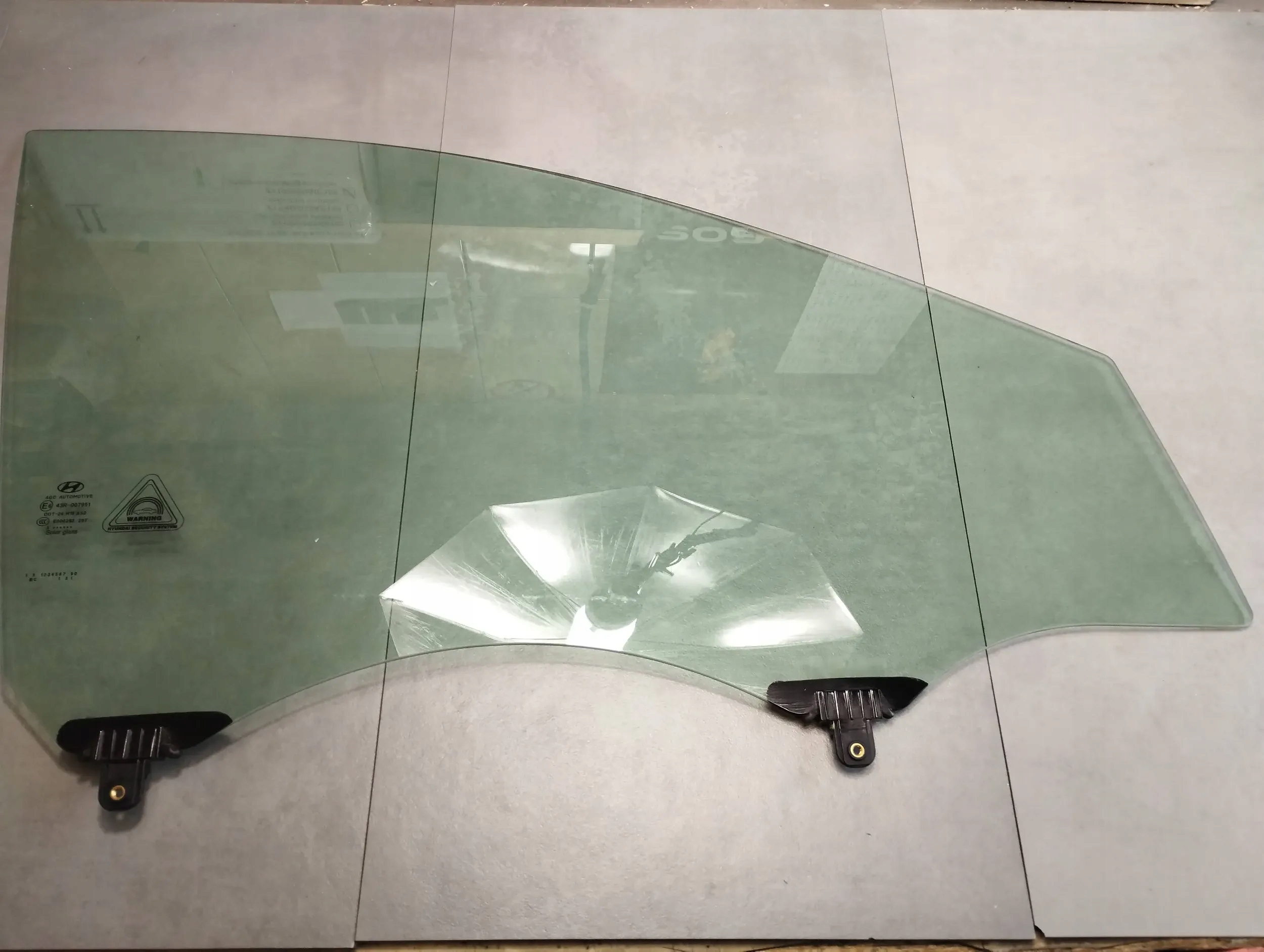 Hyundai ix35 2013 window right front