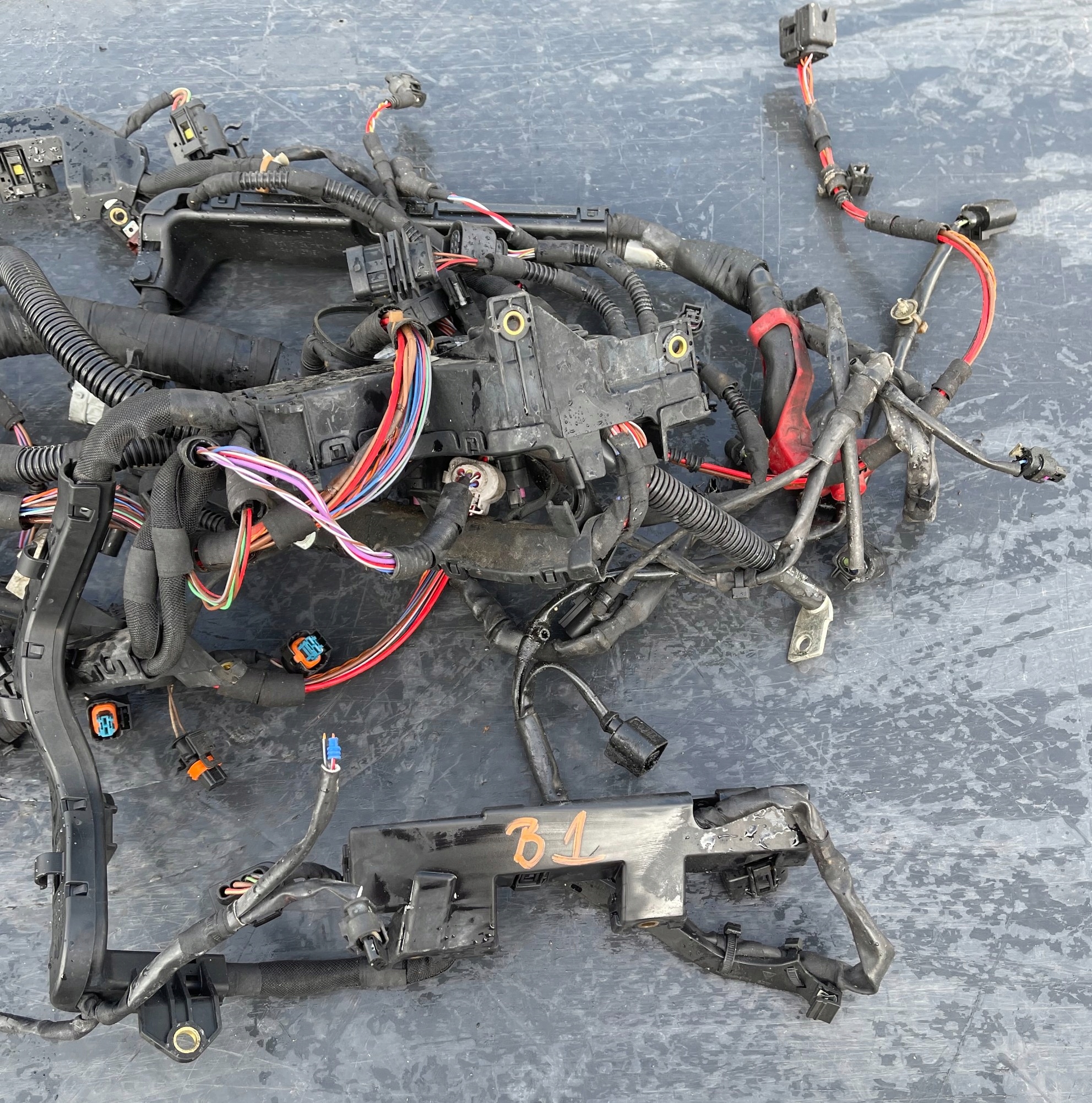 B1 PORSCHE MACAN S 2015 3.0 CTM cables bundle wiring 94660716100
