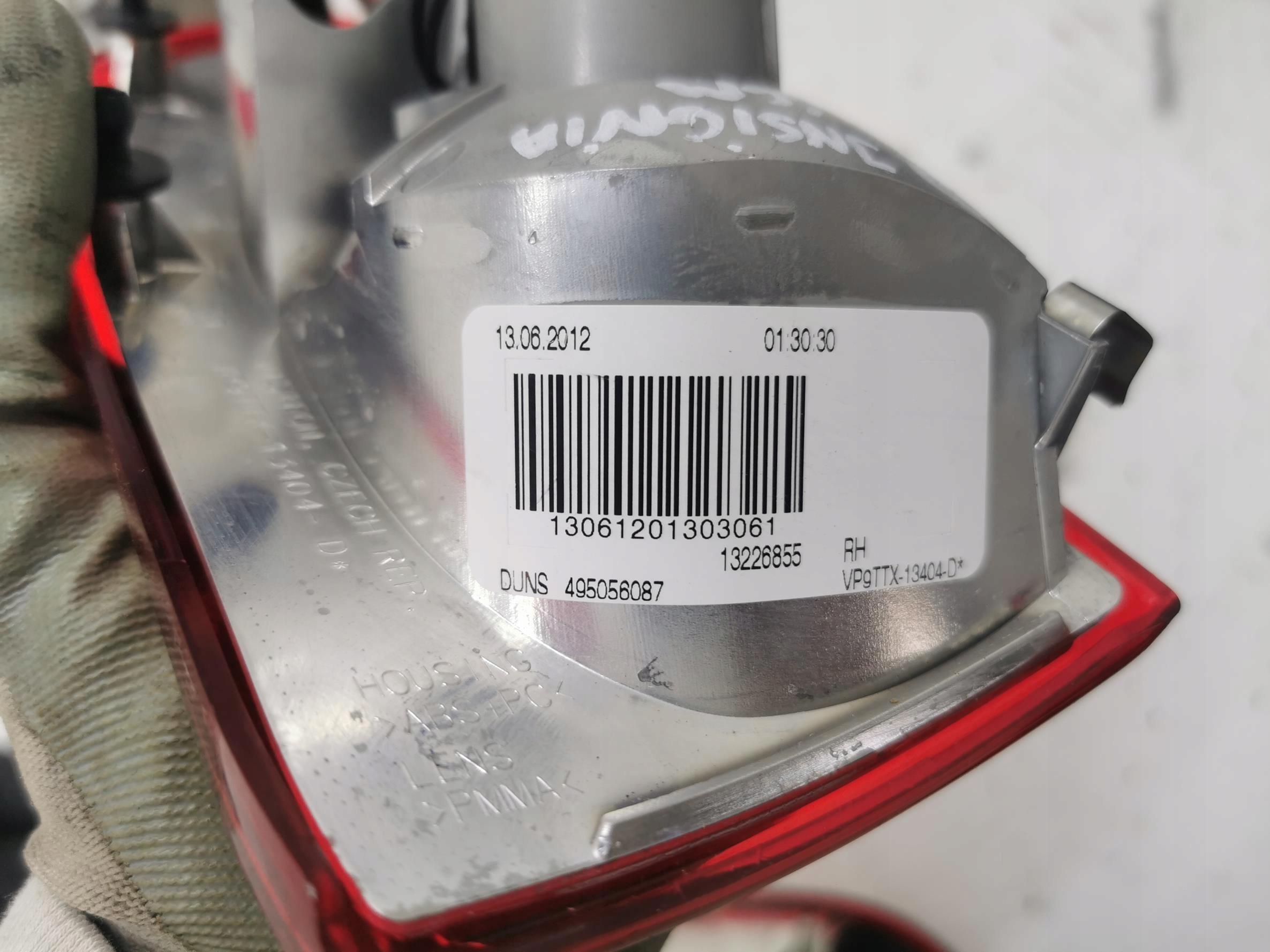 light bonnet boot right rear part OPEL INSIGNIA A 13226855