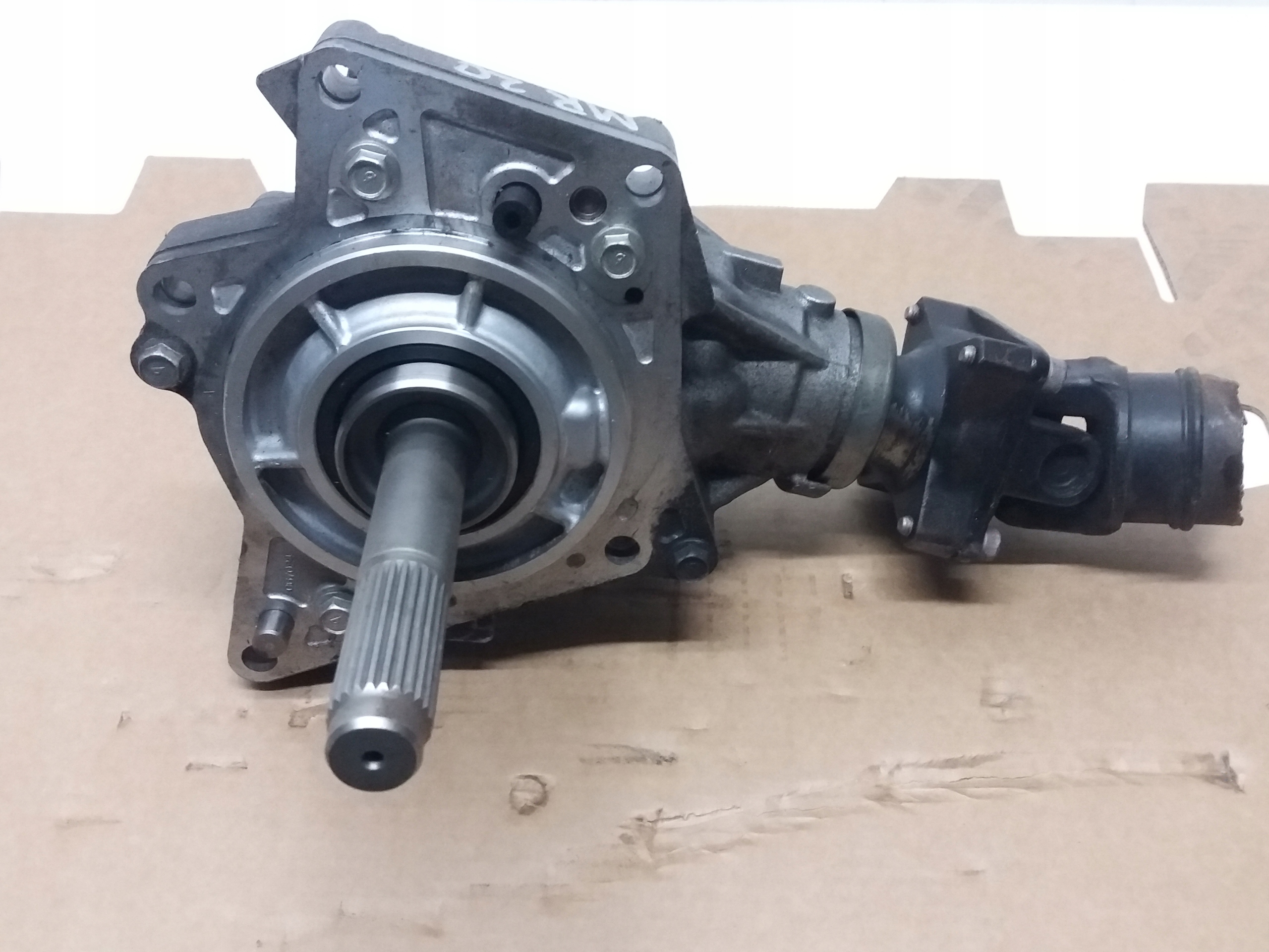 Редуктор коробки передач Nissan Qashqai MR20