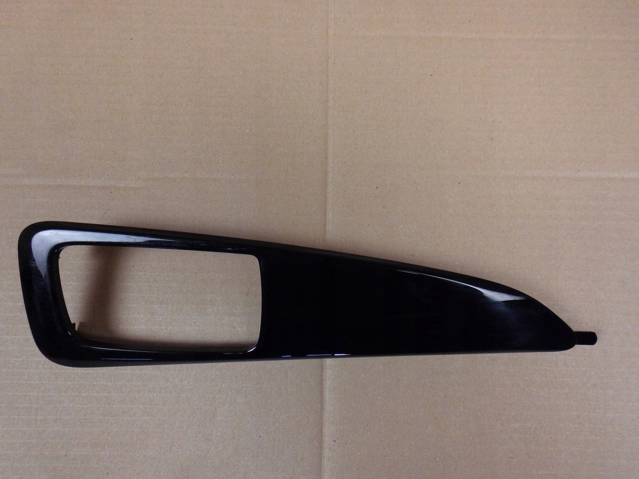 Mitsubishi Eclipse Cross cap cover handles t.