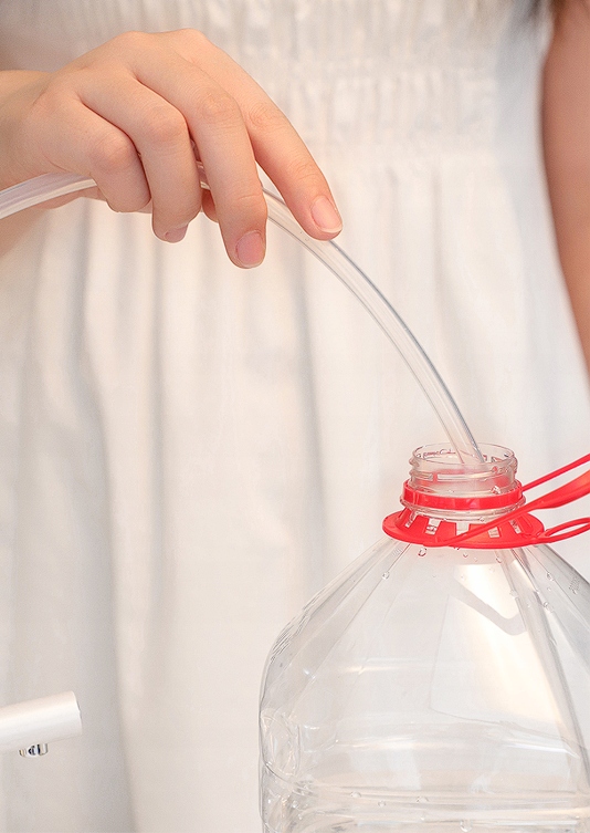 ELEKTRYCZNY PRZENOŚNY KRAN DOZOWNIK DYSTRYBUTOR WODY POMPA WODNA Liczba końcówek 1