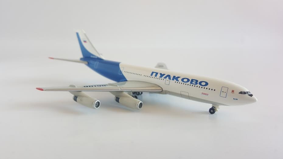 Model letadla Ilyushi IL-86 Pulkovo 1:500