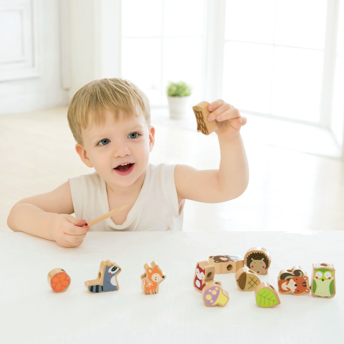 NAWLEKANKA DREWNIANA PRZEPLATANKA SZNUROWANKA KLOCKI 13 EL.CLASSIC WORLD Marka Classic World