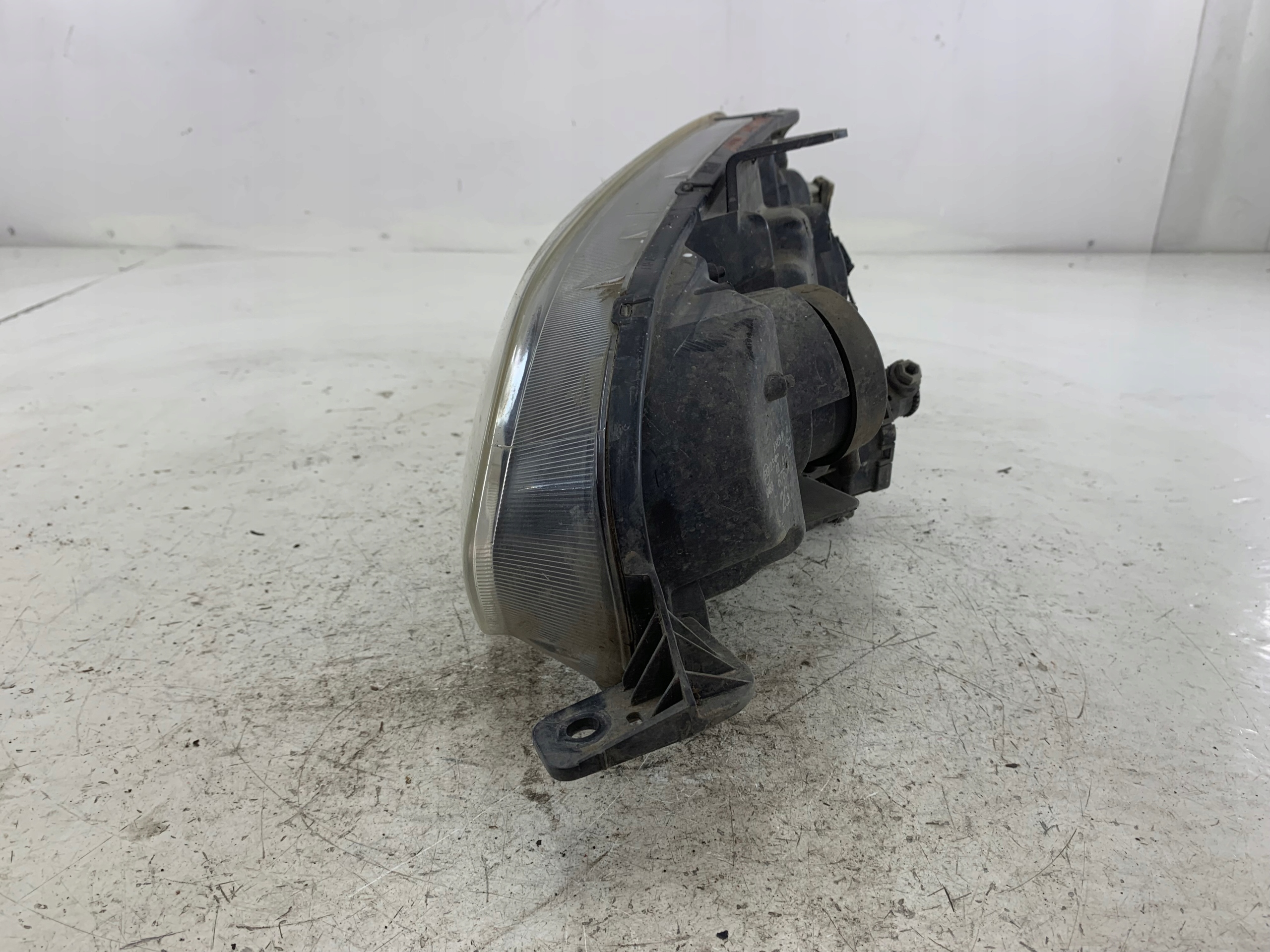 HONDA HR-V and light right front