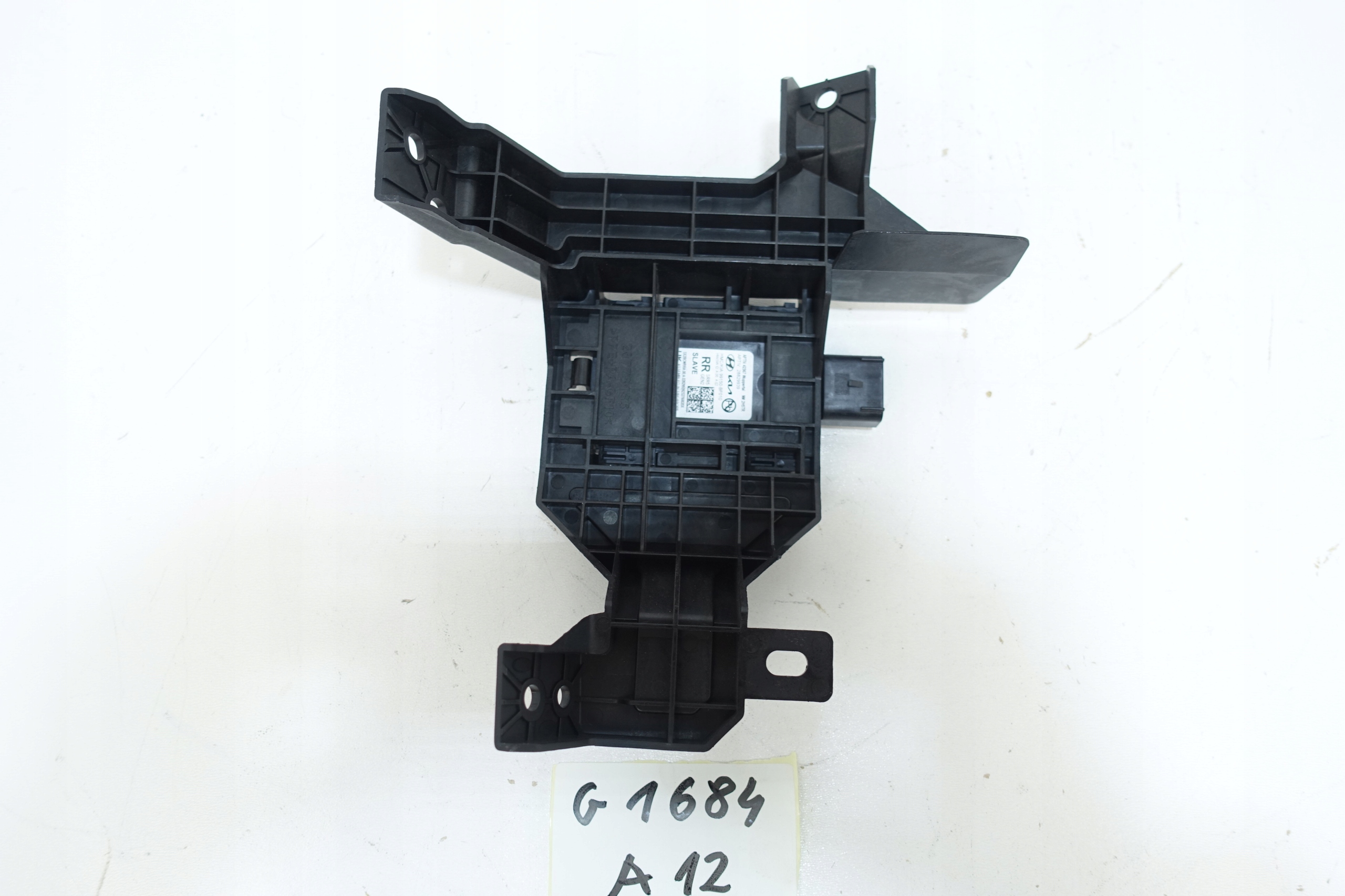 HYUNDAI KIA module sensor RADAR MARTWEGO POLA right 99150-BF010