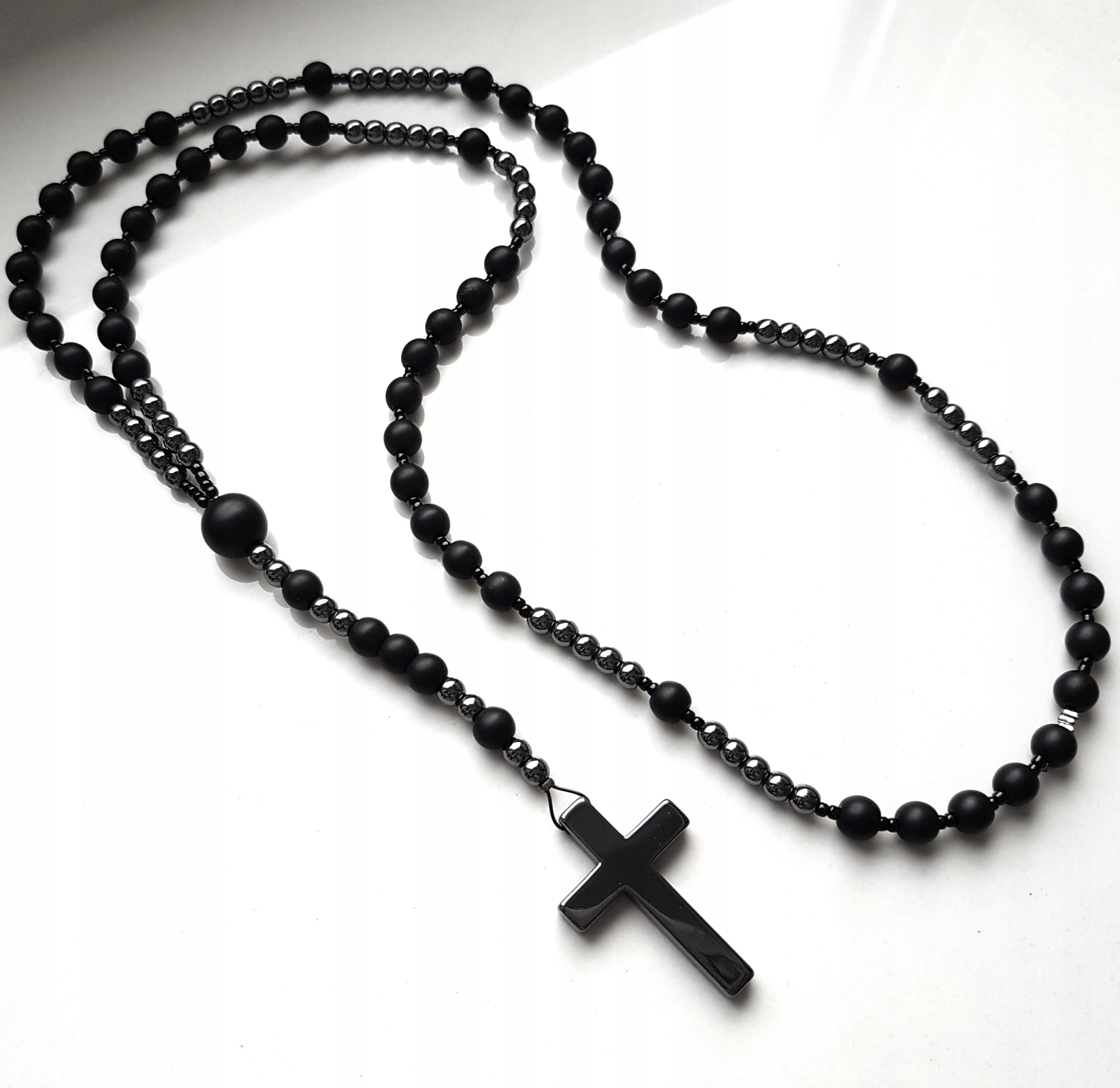 Pánský Stylový Náhrdelník Forma Růženec Onyx Černý Hematit Křížek 72cm