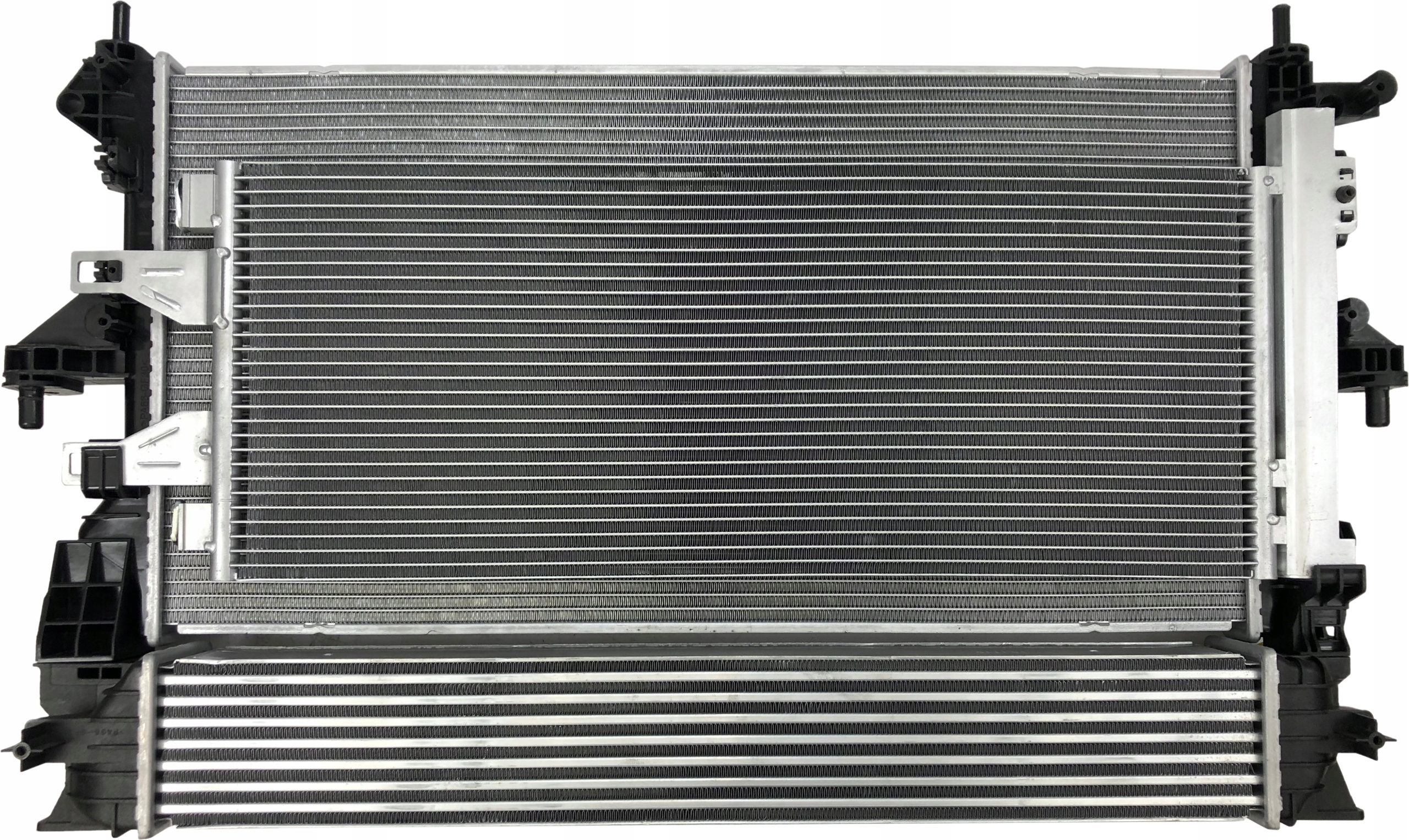 Fast FT55516 Chłodnica powietrza doładowującego